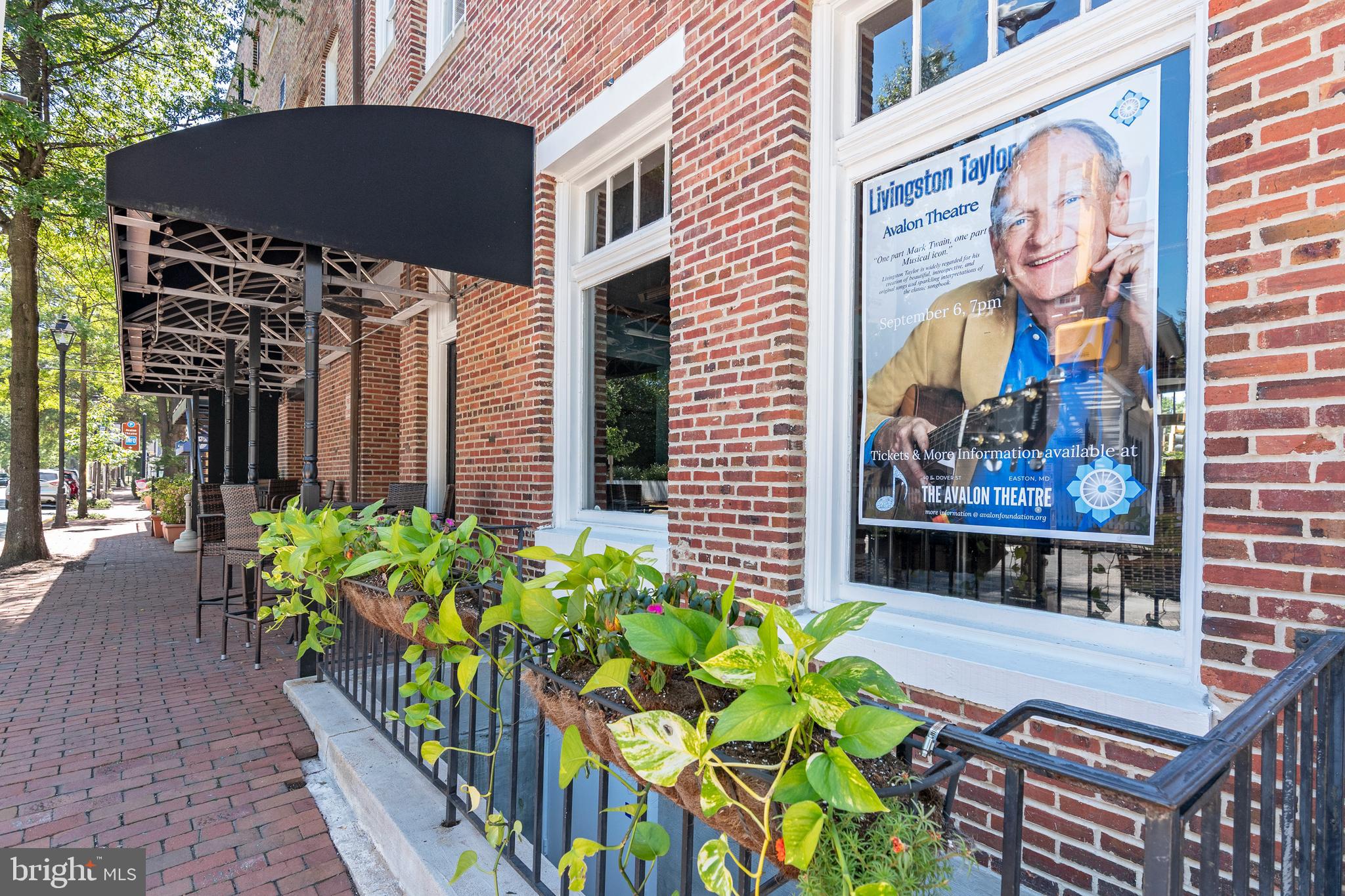 EASTON - Residential