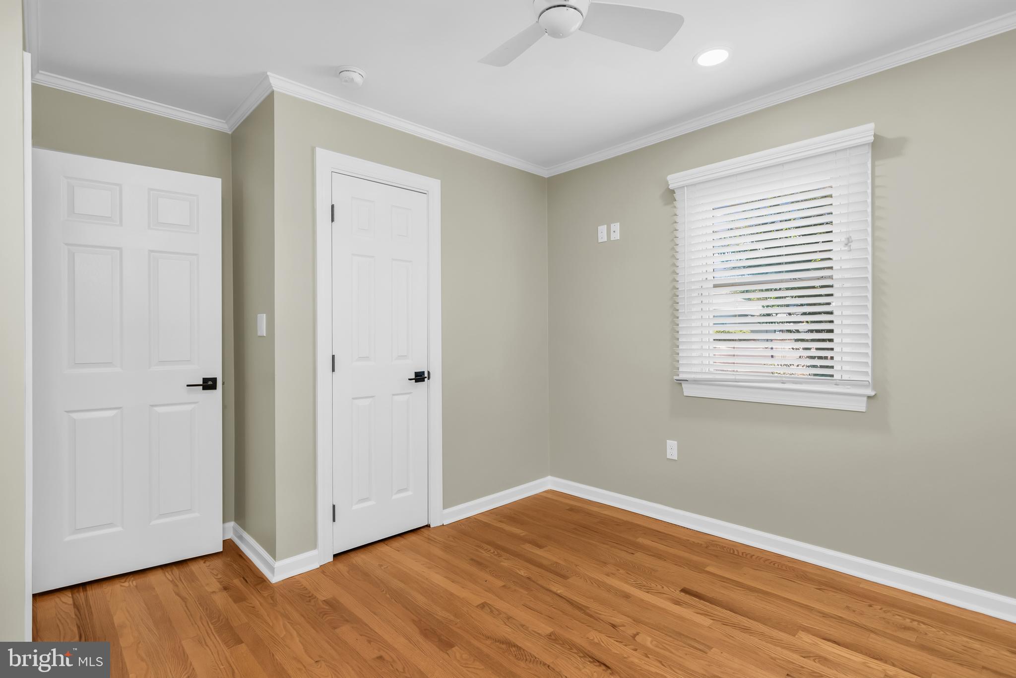 EASTON - Residential