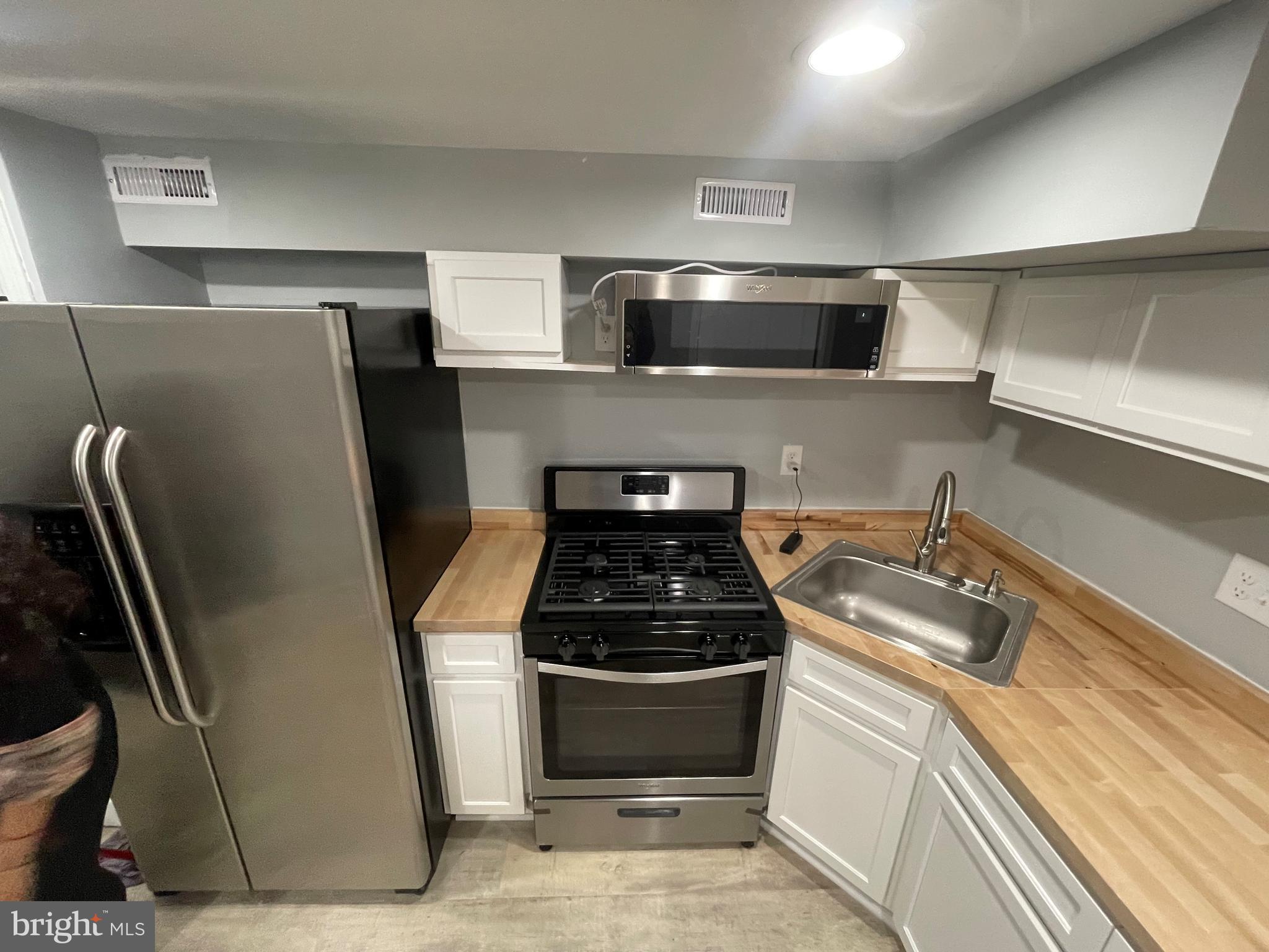 BROOKLYN - Residential Lease