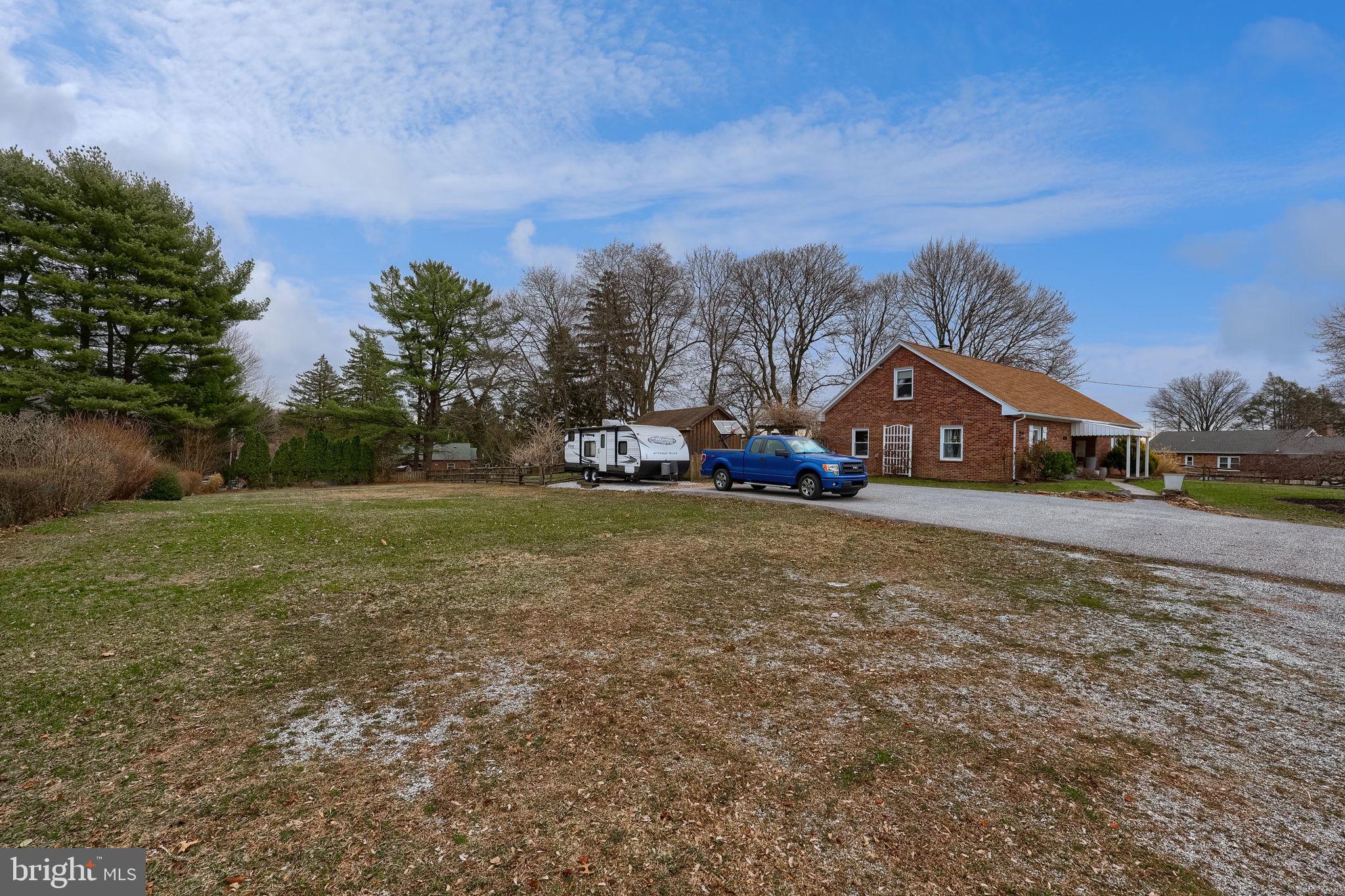 PLEASUREVILLE - Land