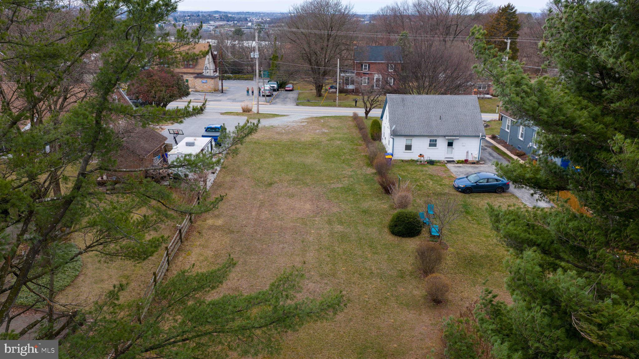 PLEASUREVILLE - Land