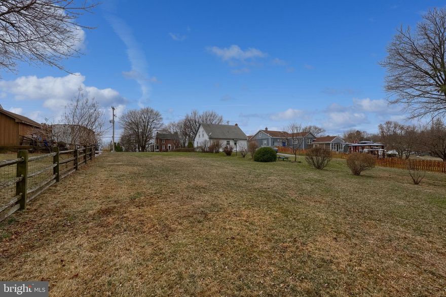 Build your custom home on this level lot in an established suburban neighborhood. This is not raw land. This is a build-ready residential lot (50'x200') with paved road access and all public utilities available for hookup (gas, water, sewer, and electric). The flat topography means no clearing is required, with mature trees located at the rear of the property for added privacy. Located in the highly desirable Central York School District with easy access to Route 30, and Interstate 83. See associated docs for Zoning Requirements from Springettsbury Township.