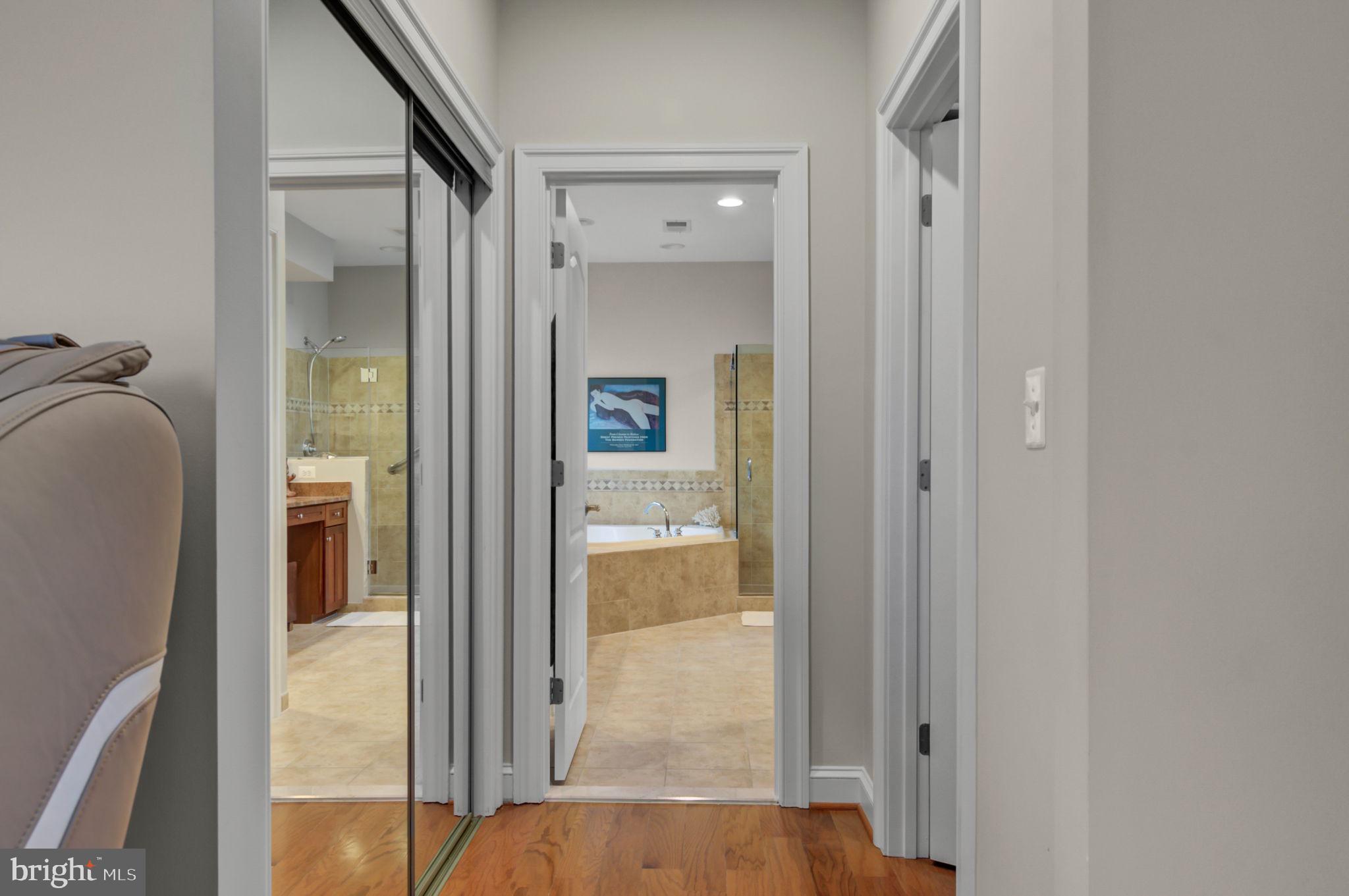 BATTERY PARK - Residential