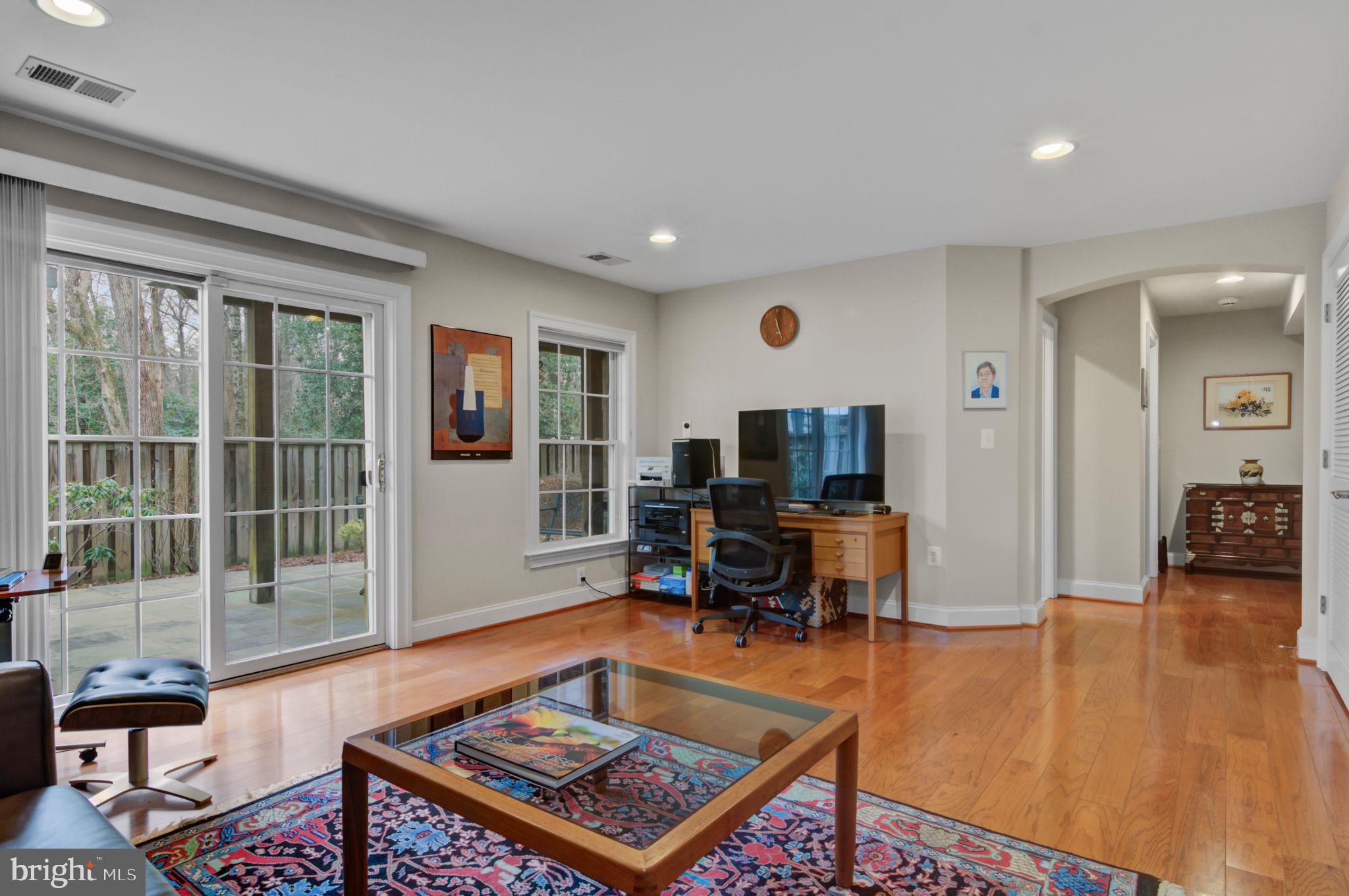 BATTERY PARK - Residential