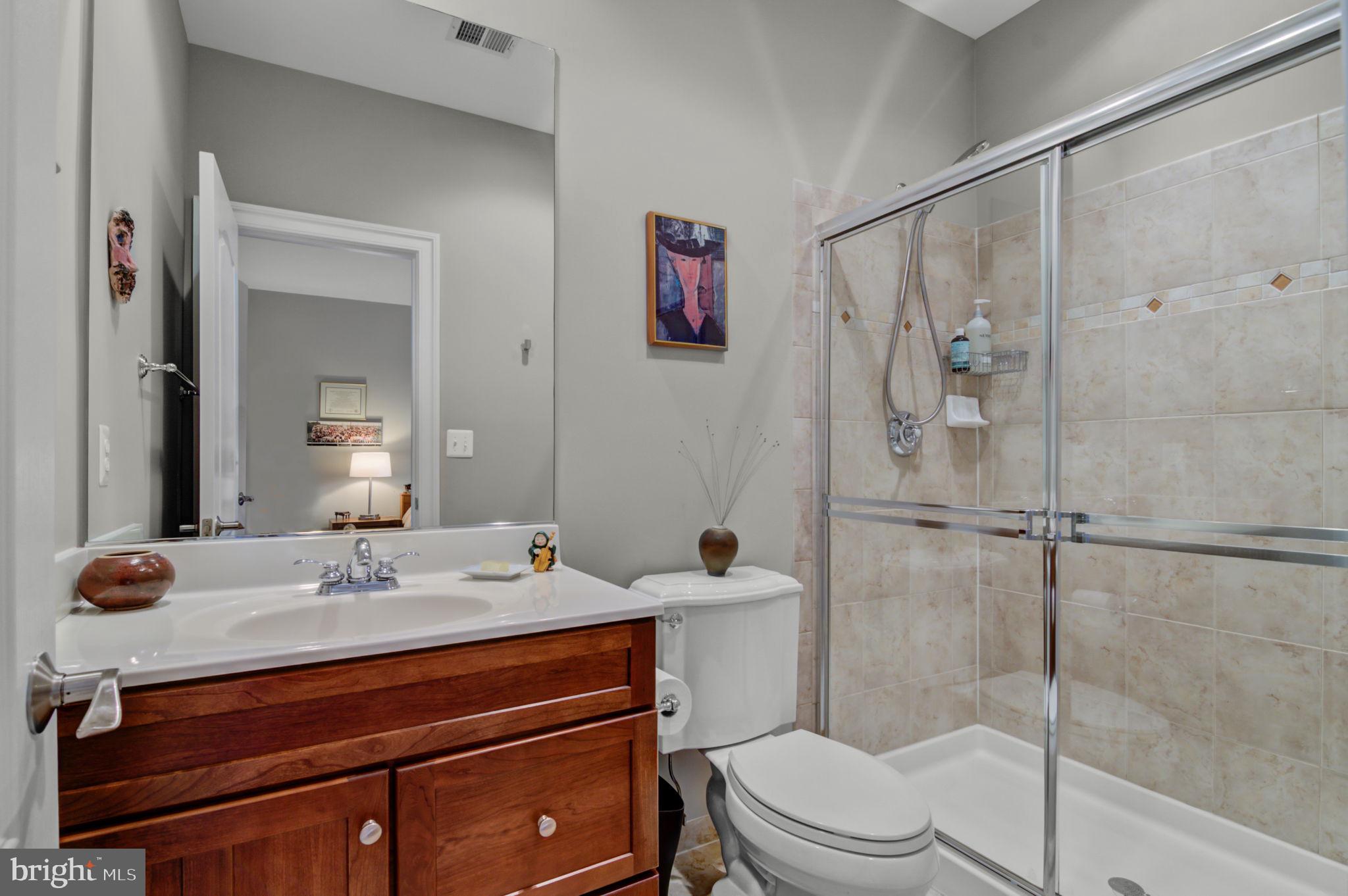 BATTERY PARK - Residential