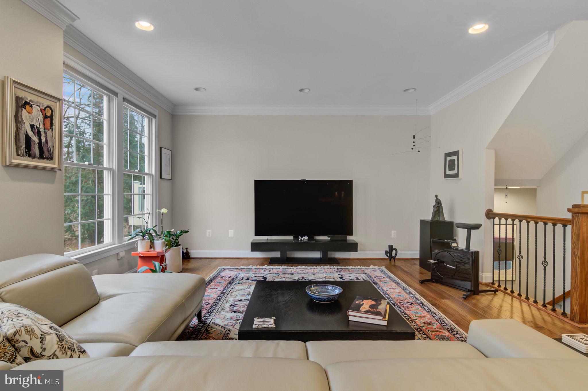 BATTERY PARK - Residential