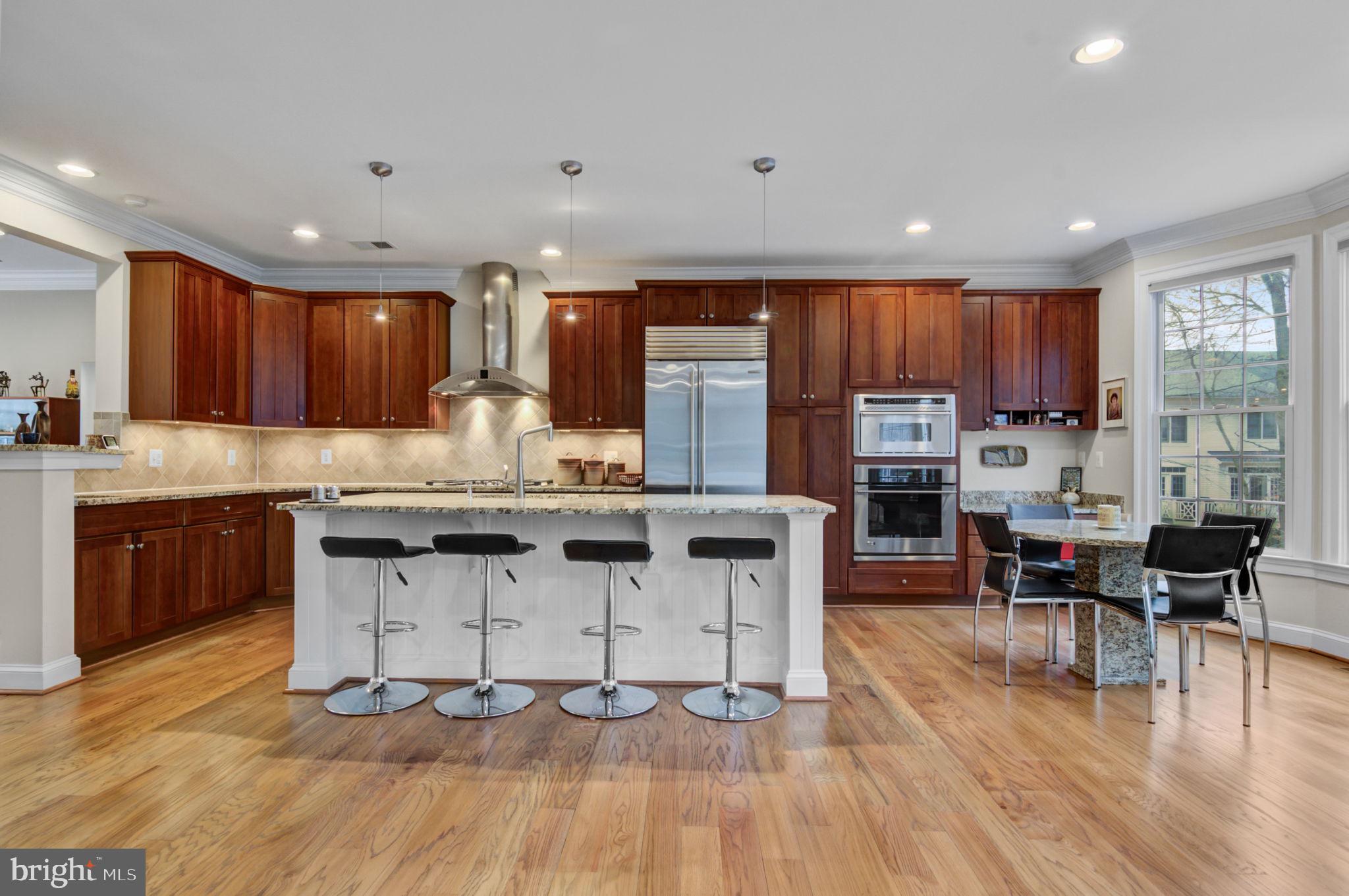 BATTERY PARK - Residential