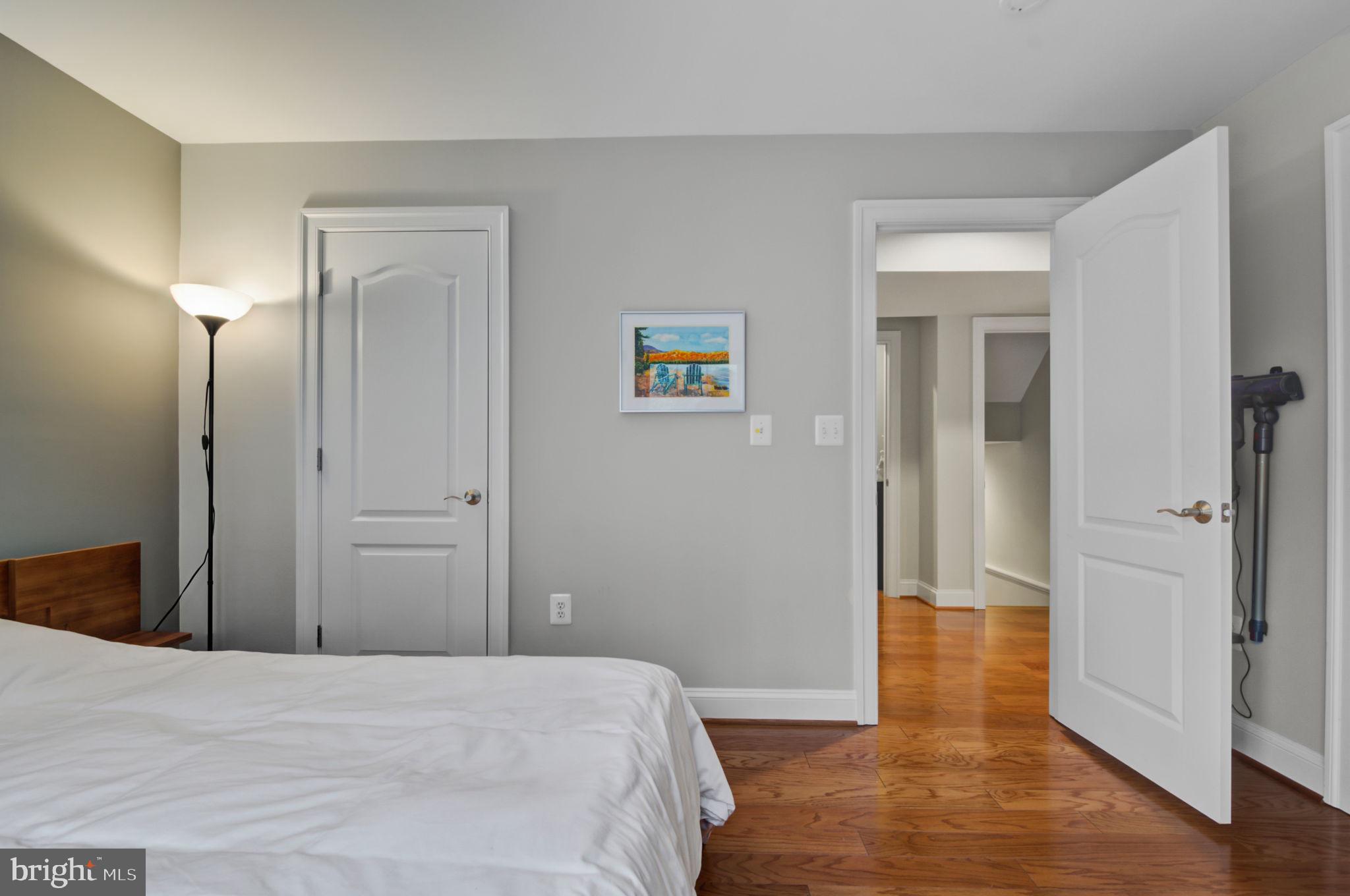 BATTERY PARK - Residential