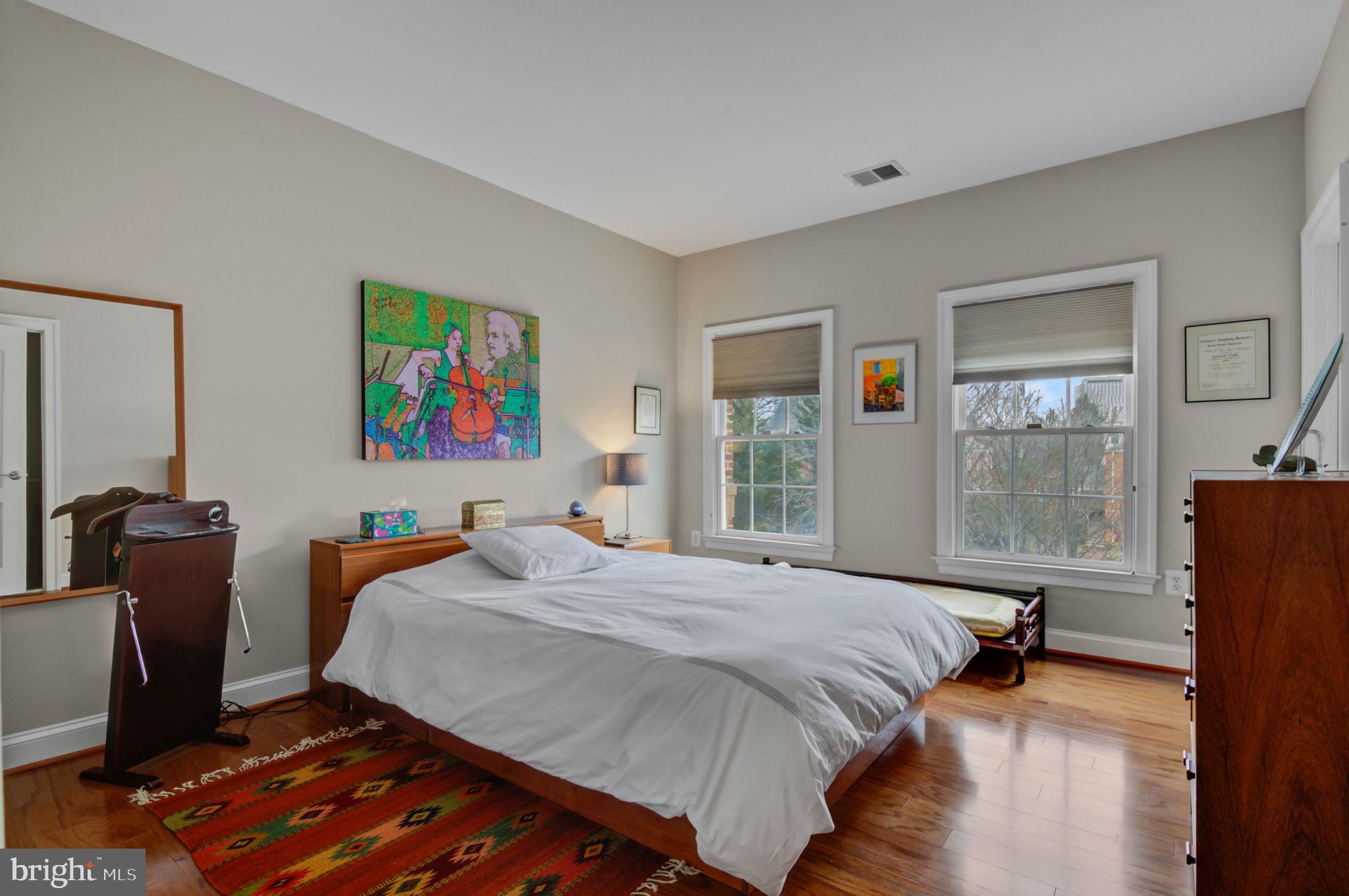 BATTERY PARK - Residential