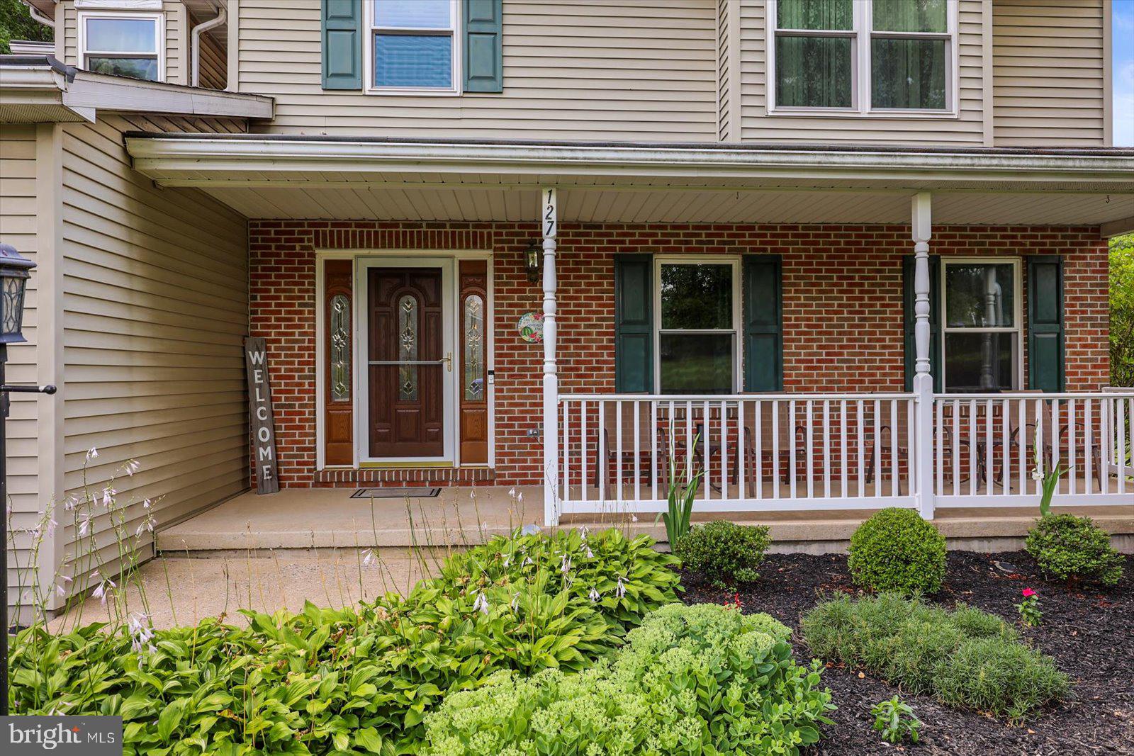 127 HERSHEY CIRCLE