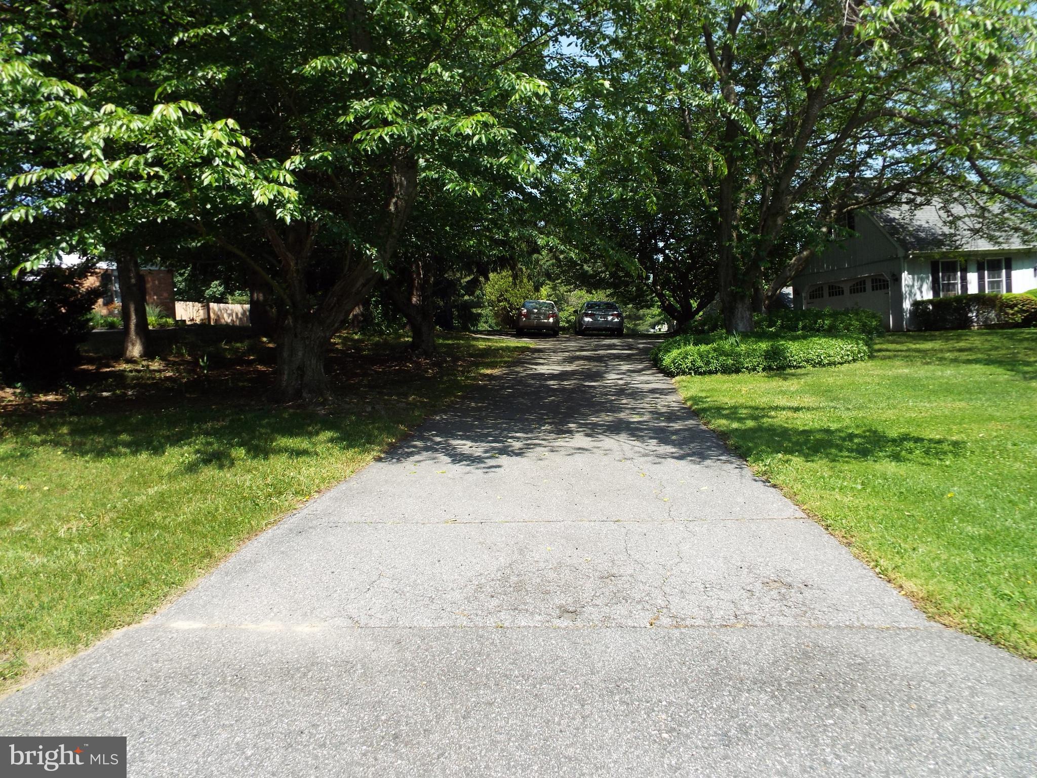 23 VISTA DRIVE