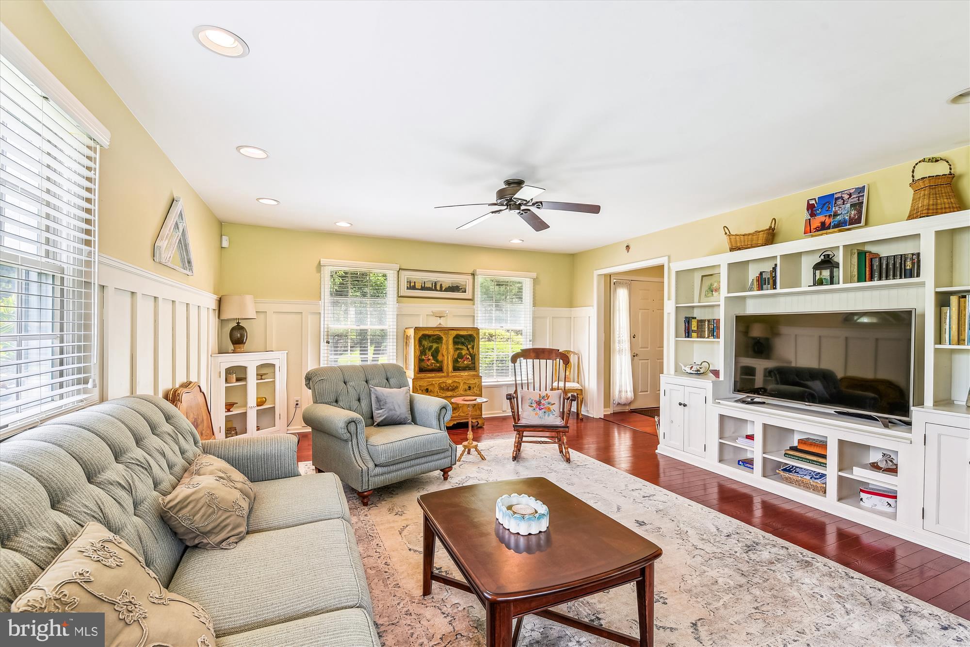 23 VISTA DRIVE
