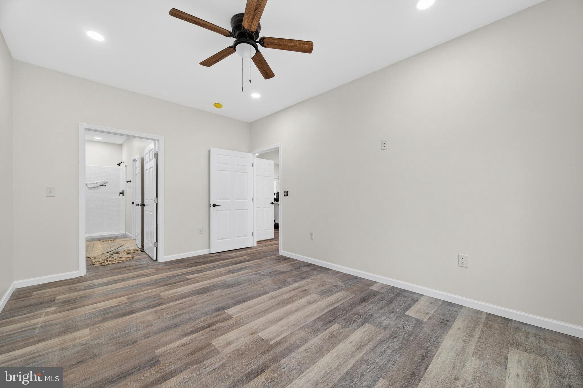 STAGECOACH STOP @ CAPON BRIDGE - Residential