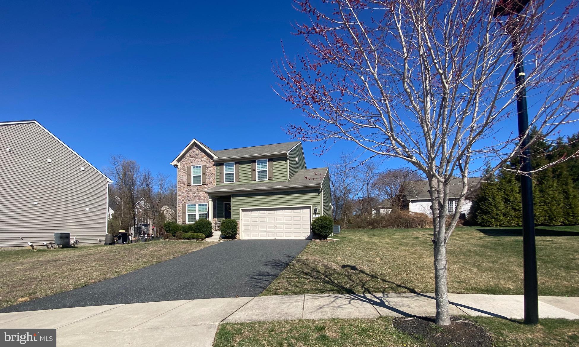 FIELDS AT ROCK GLENN - Residential Lease