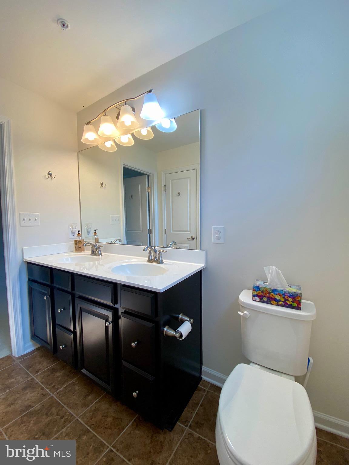 FIELDS AT ROCK GLENN - Residential Lease