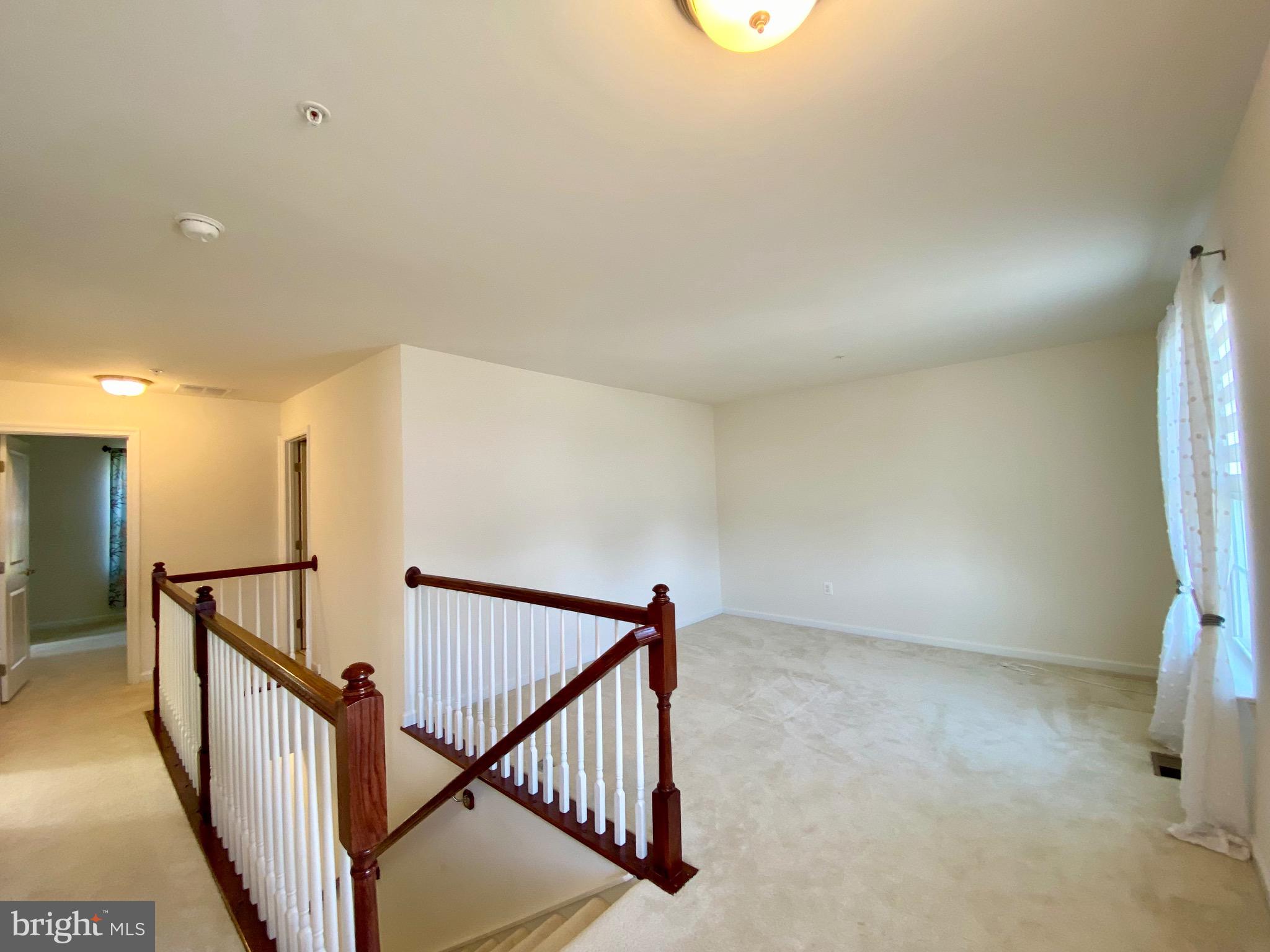 FIELDS AT ROCK GLENN - Residential Lease