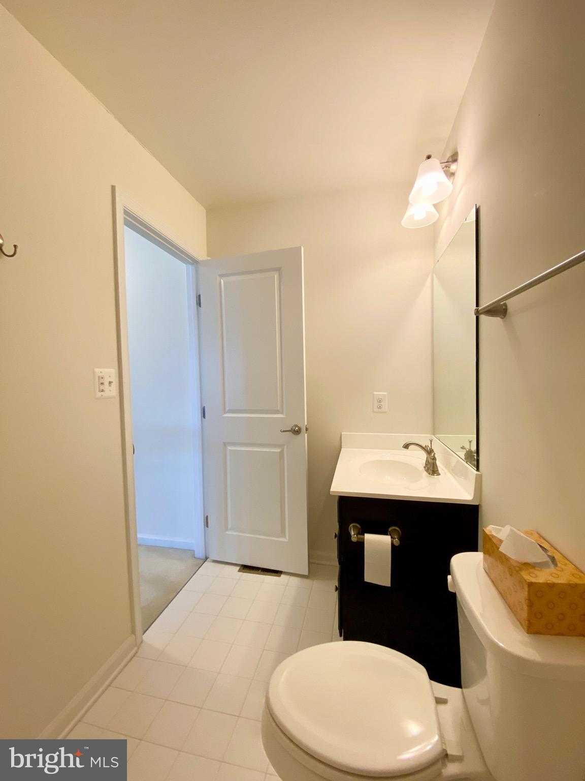 FIELDS AT ROCK GLENN - Residential Lease