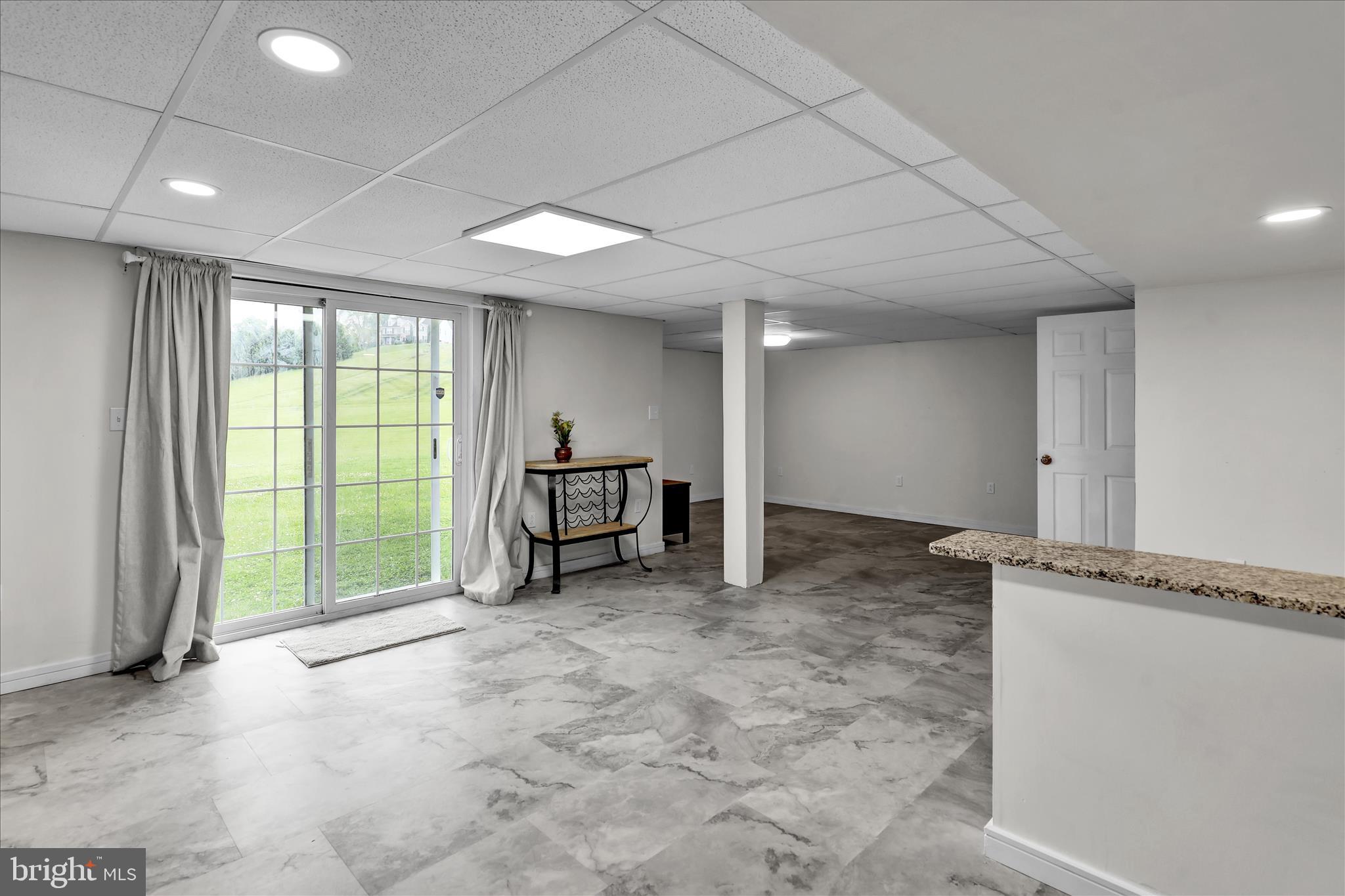 WHEATFIELD RUN - Residential