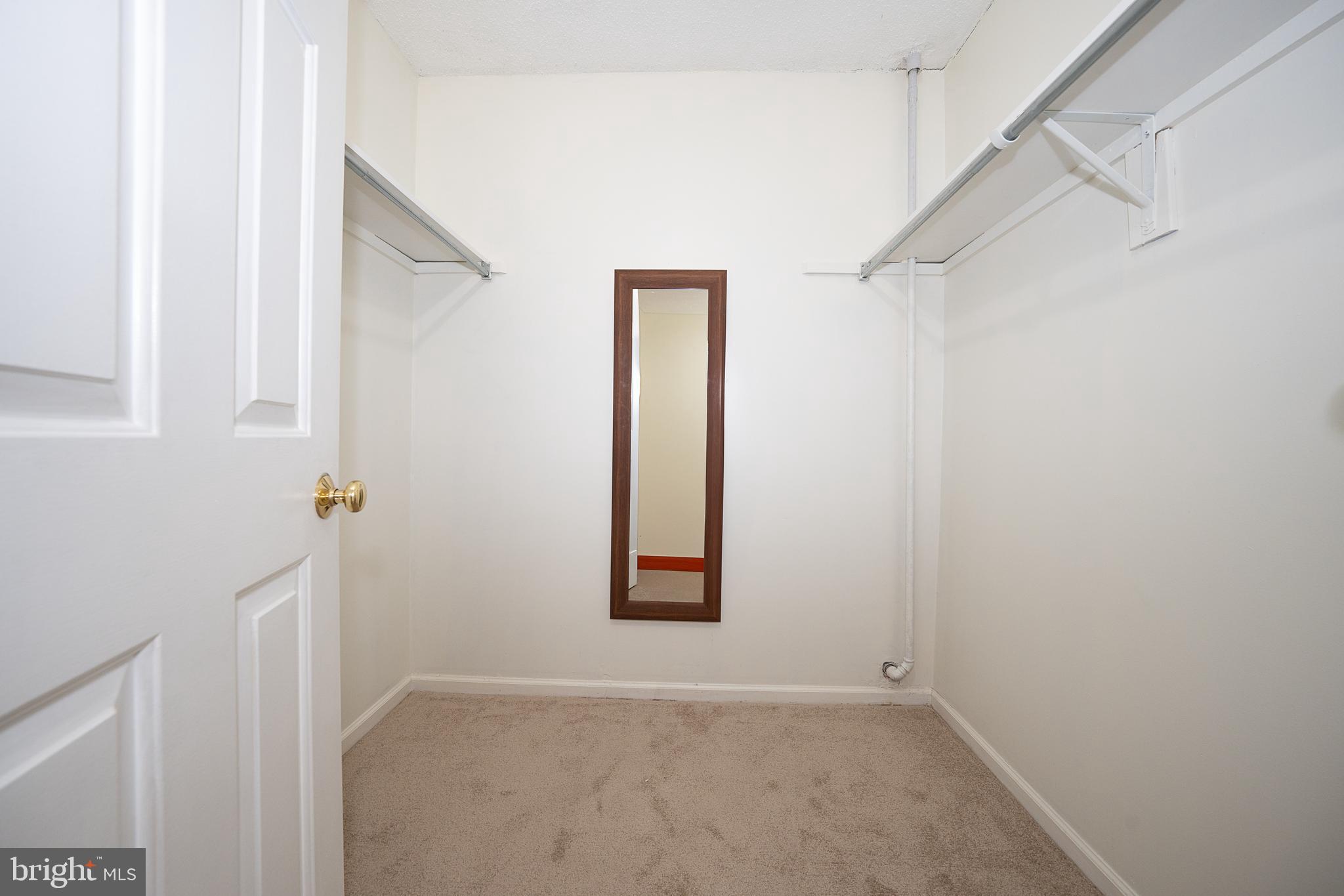 GOSHEN COMMONS - Residential Lease