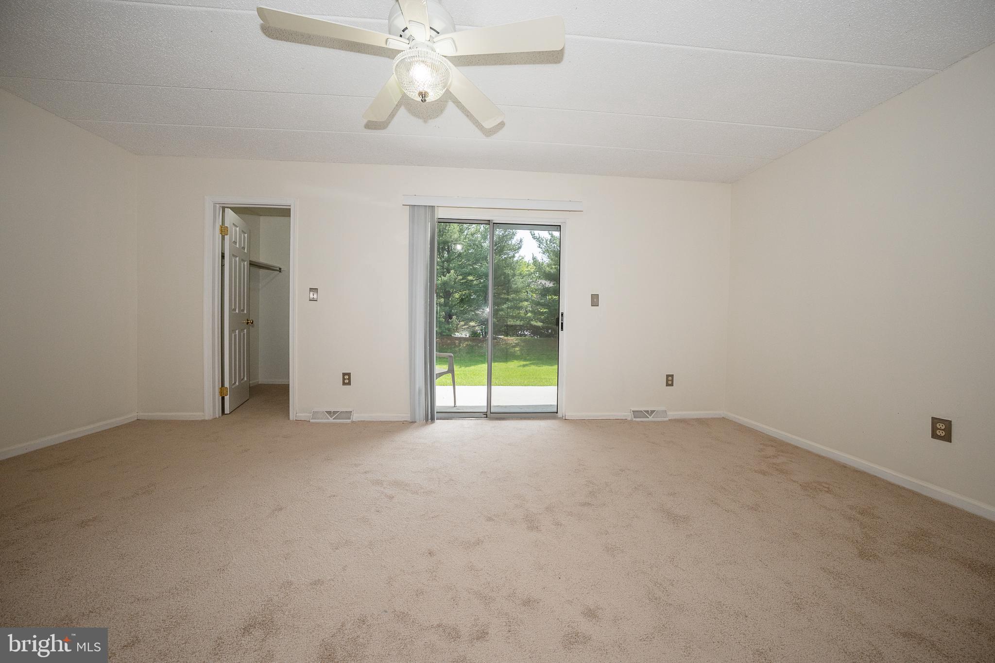 GOSHEN COMMONS - Residential Lease