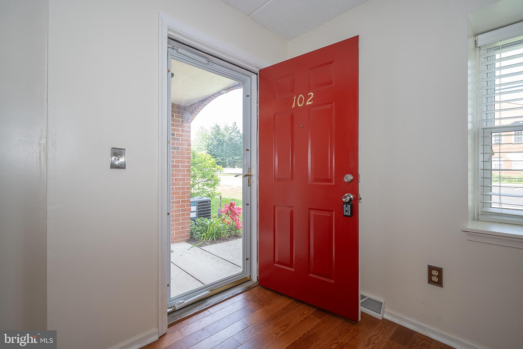 GOSHEN COMMONS - Residential Lease