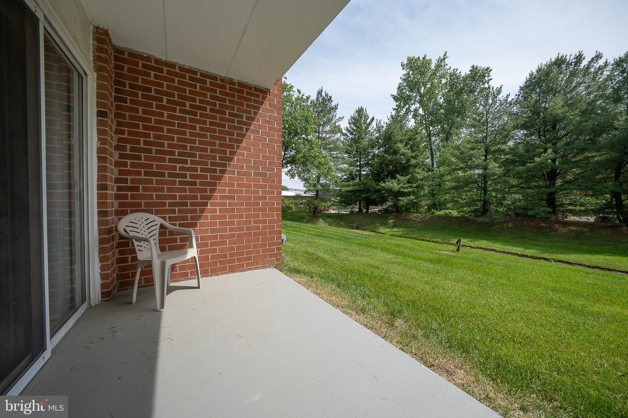 GOSHEN COMMONS - Residential Lease