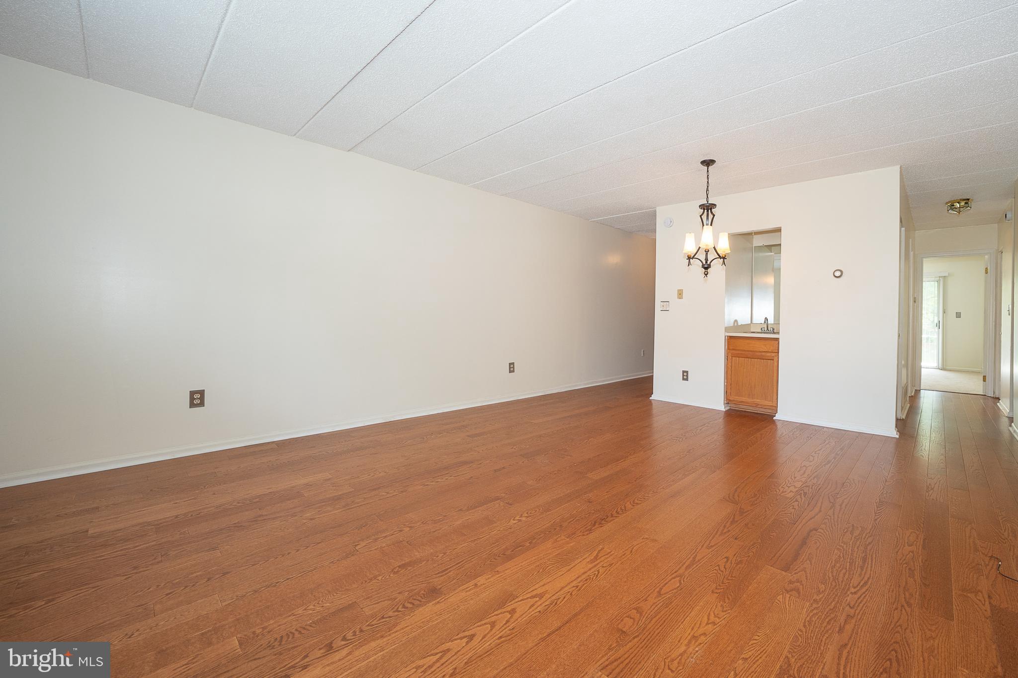 GOSHEN COMMONS - Residential Lease