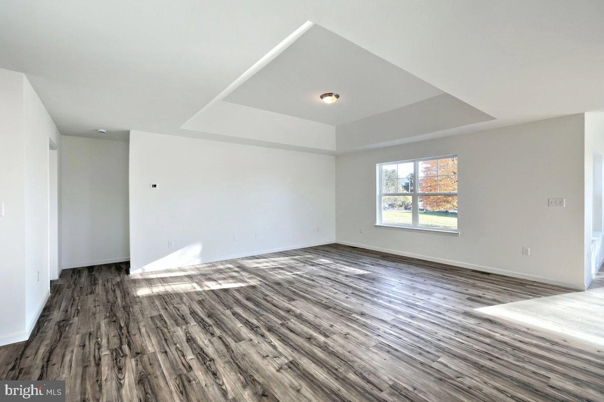 STONEHENGE - Residential