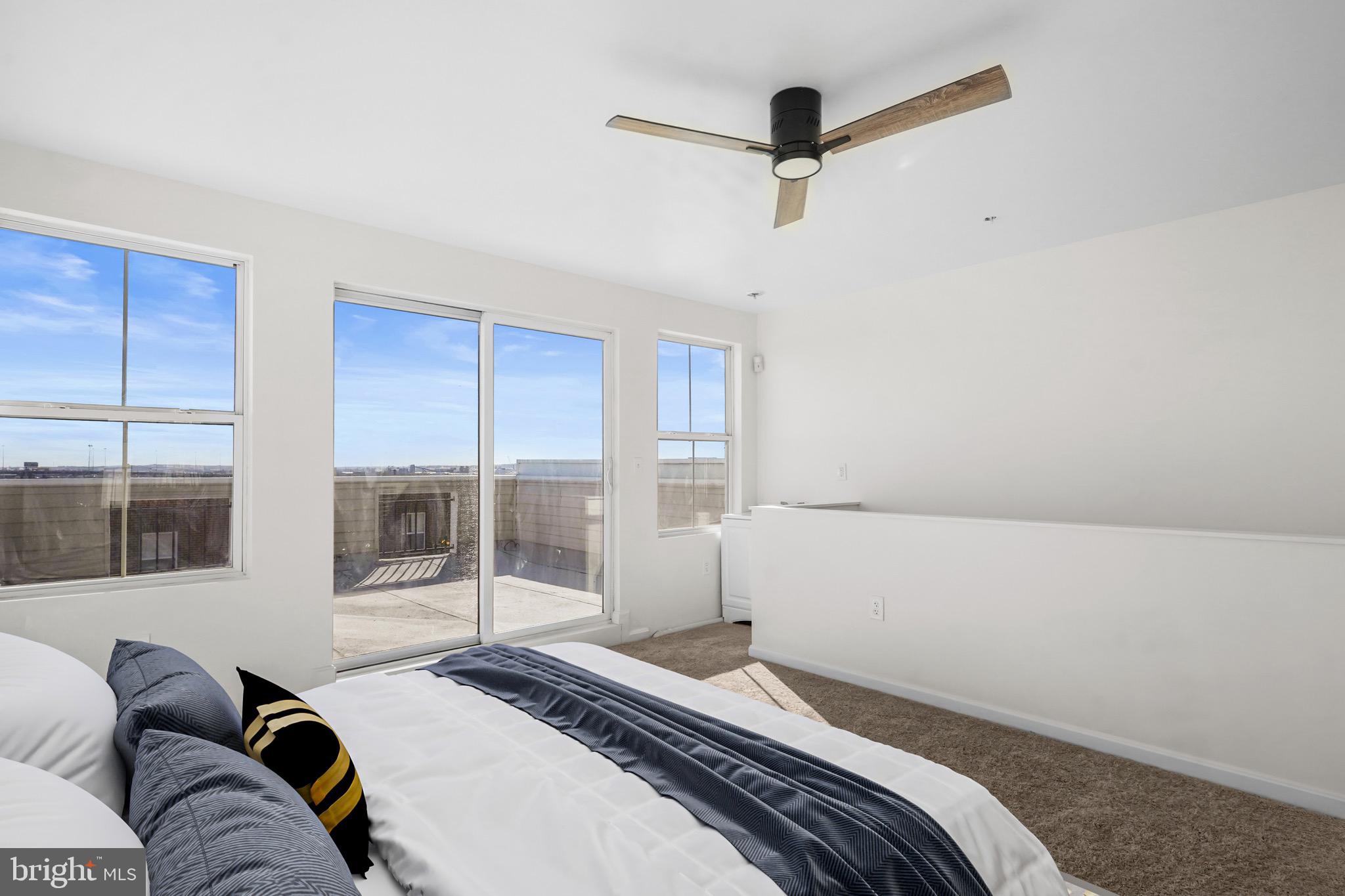 GREEKTOWN - Residential