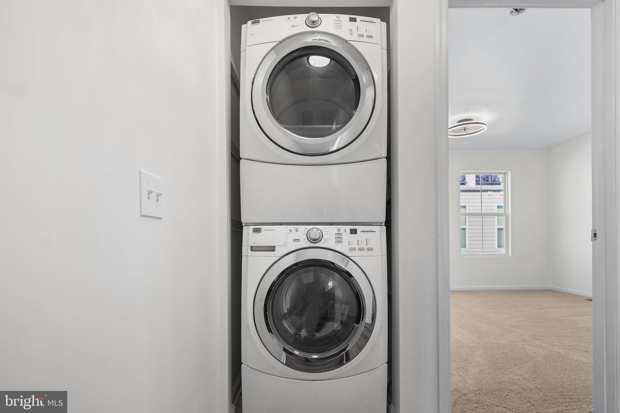 GREEKTOWN - Residential