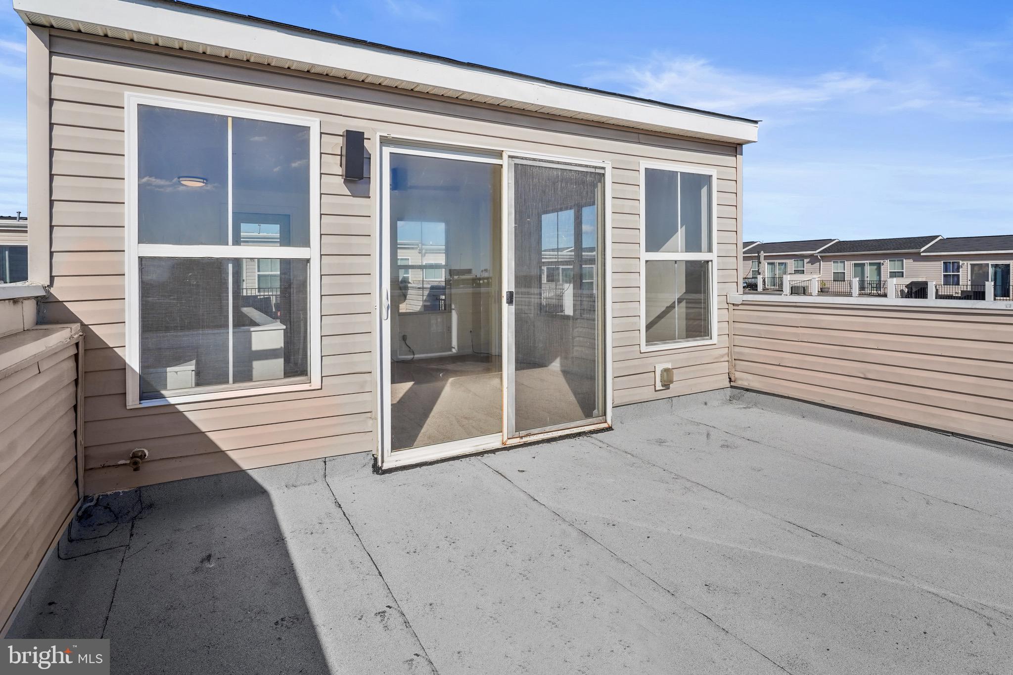 GREEKTOWN - Residential