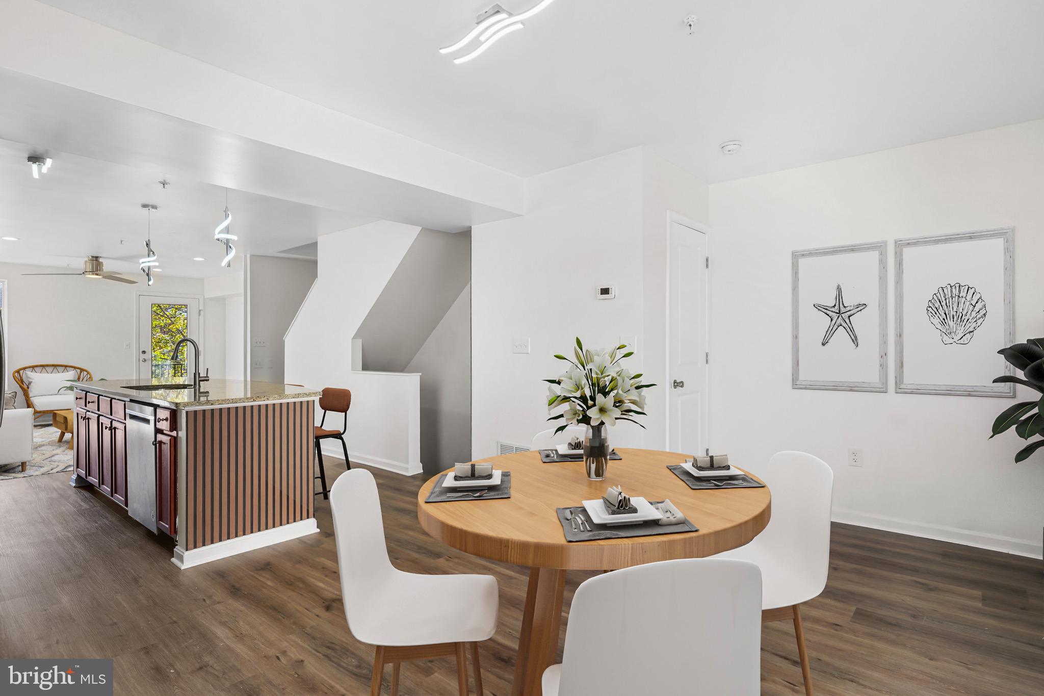 GREEKTOWN - Residential