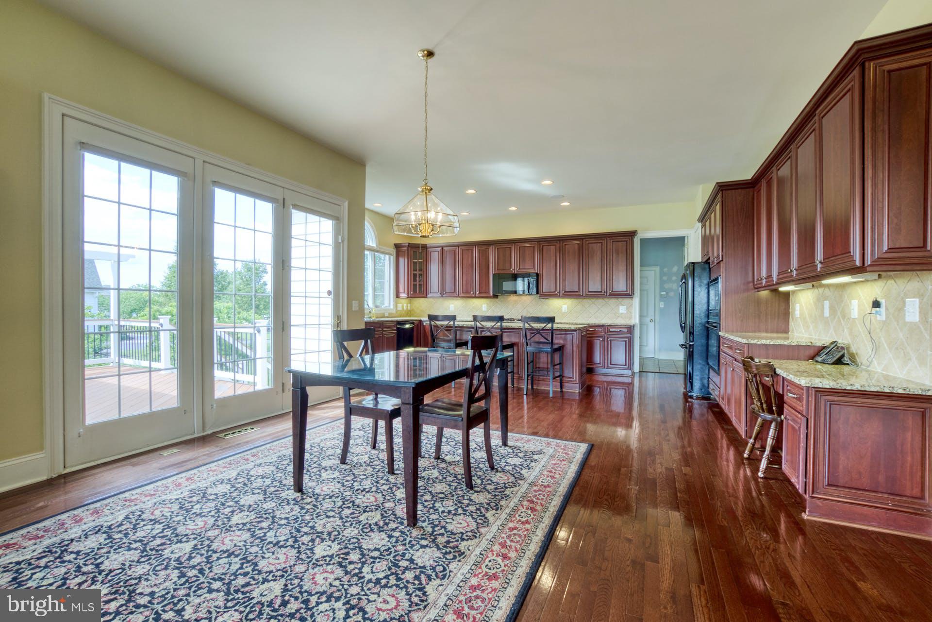 CHASE AT BELMONT COUNTRY - Residential