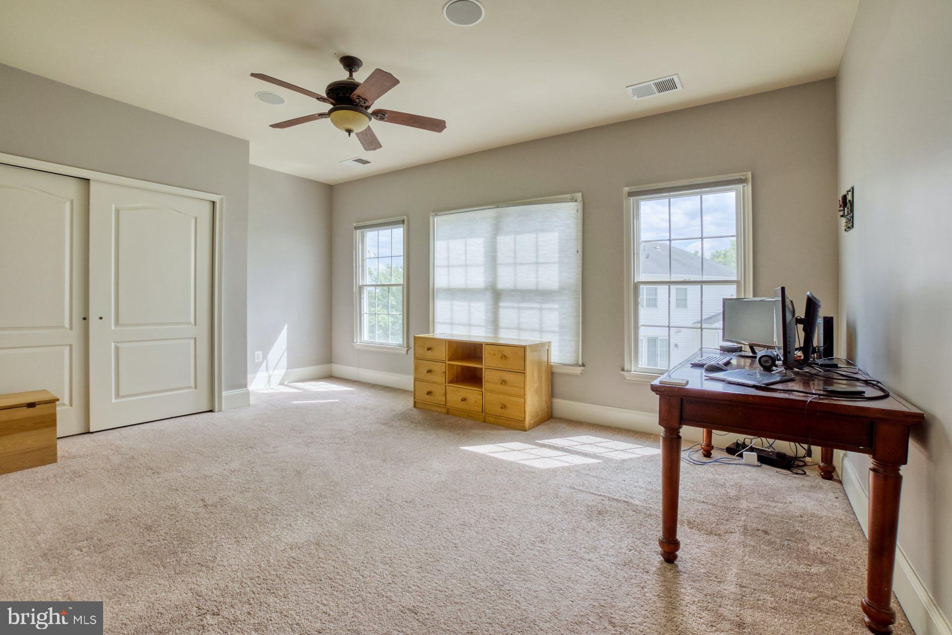 CHASE AT BELMONT COUNTRY - Residential