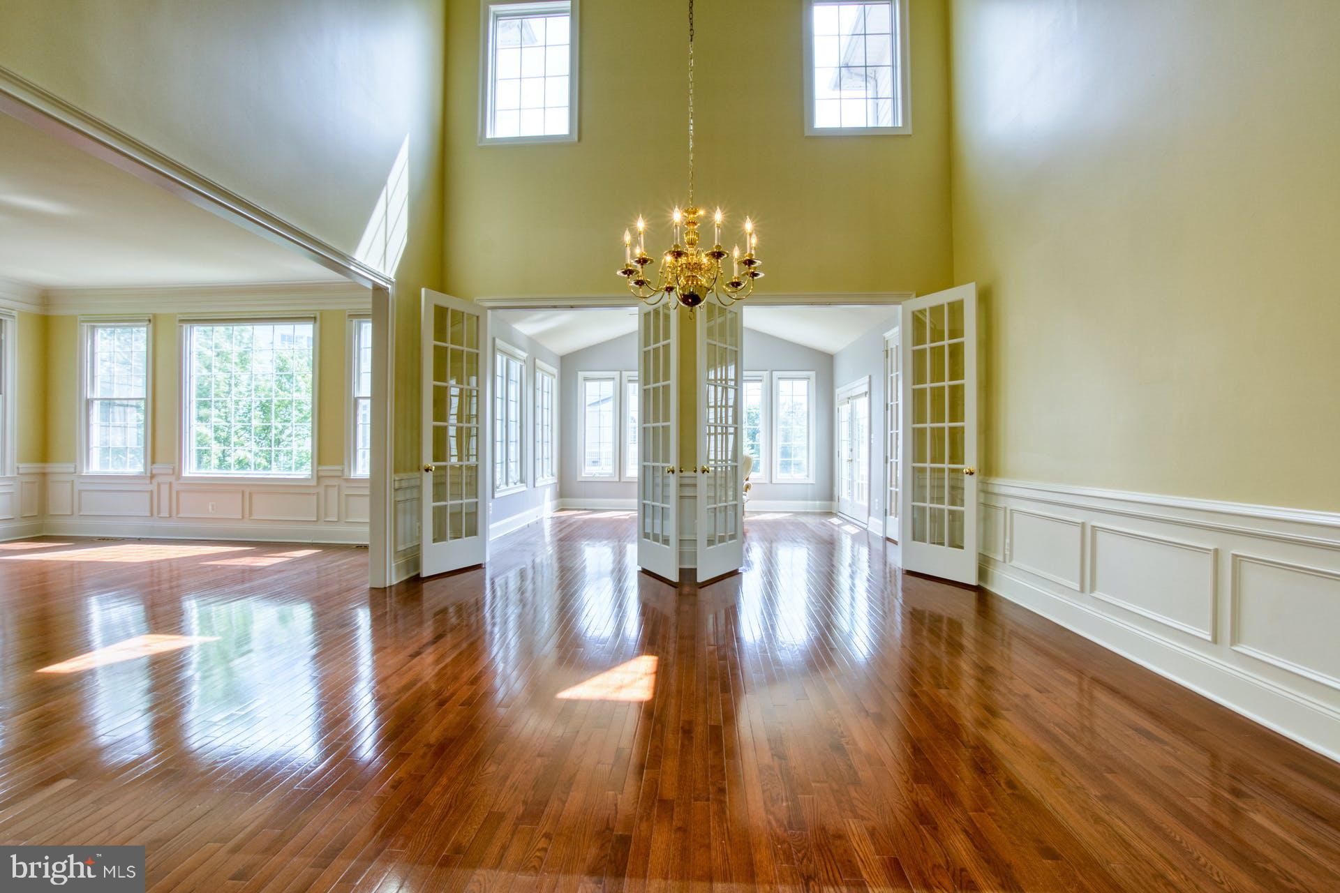 CHASE AT BELMONT COUNTRY - Residential