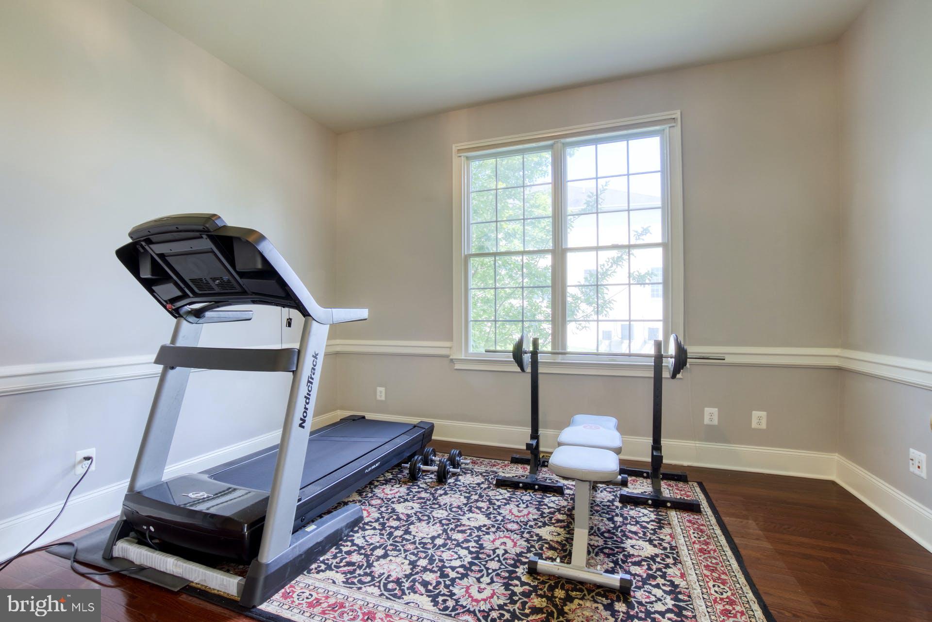 CHASE AT BELMONT COUNTRY - Residential