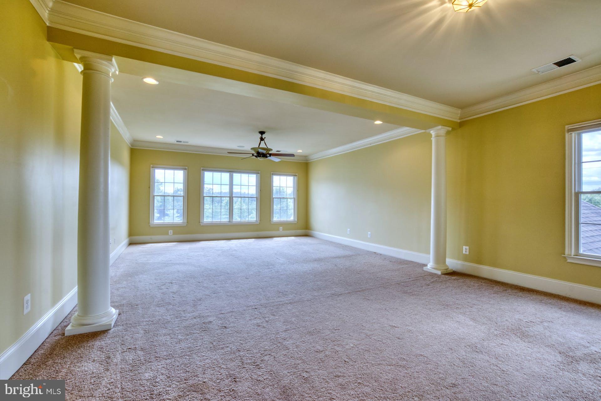 CHASE AT BELMONT COUNTRY - Residential