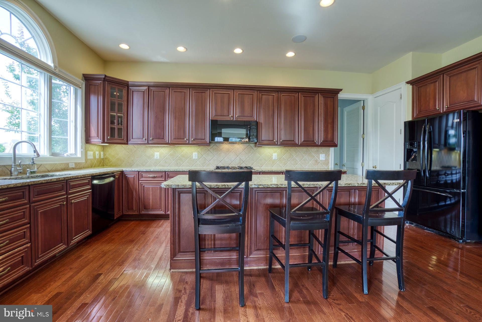 CHASE AT BELMONT COUNTRY - Residential