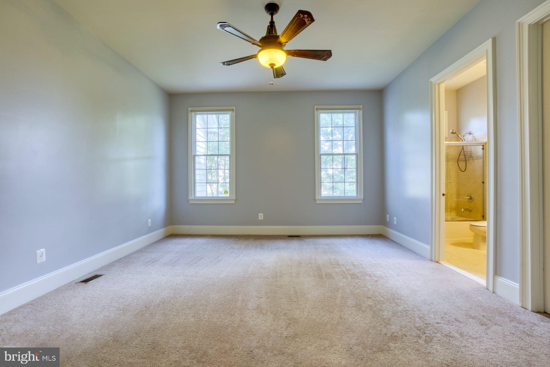 CHASE AT BELMONT COUNTRY - Residential