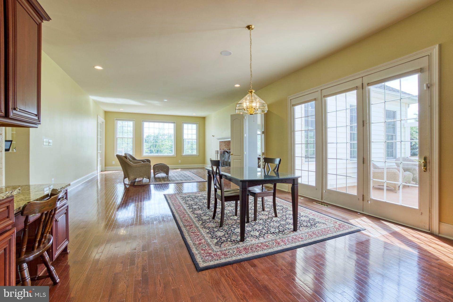 CHASE AT BELMONT COUNTRY - Residential