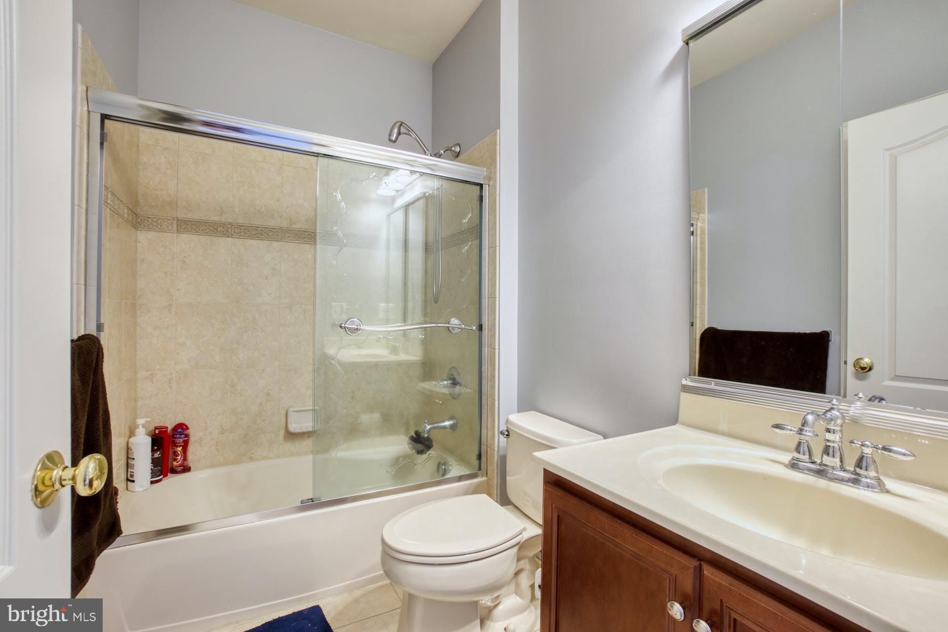 CHASE AT BELMONT COUNTRY - Residential