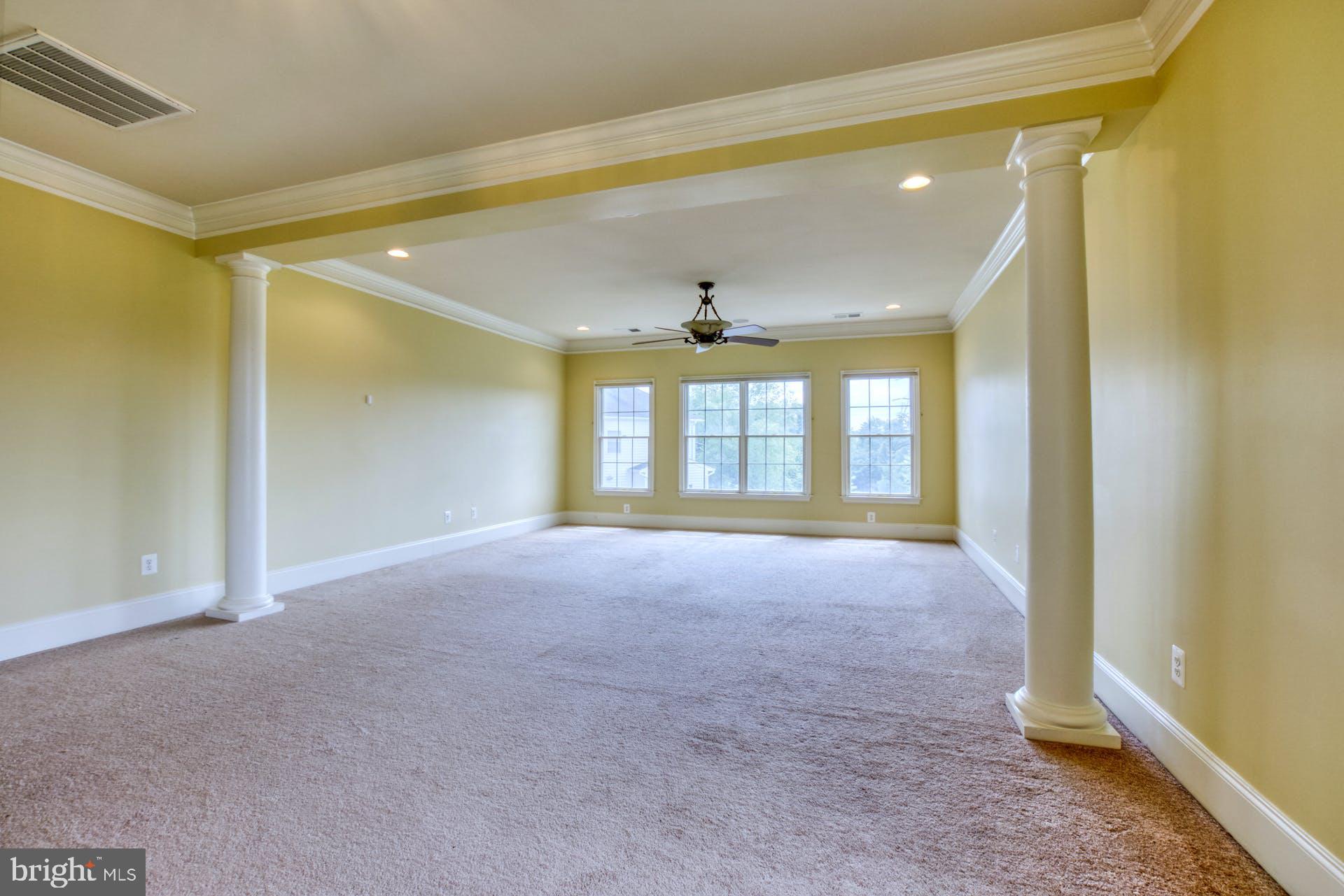 CHASE AT BELMONT COUNTRY - Residential