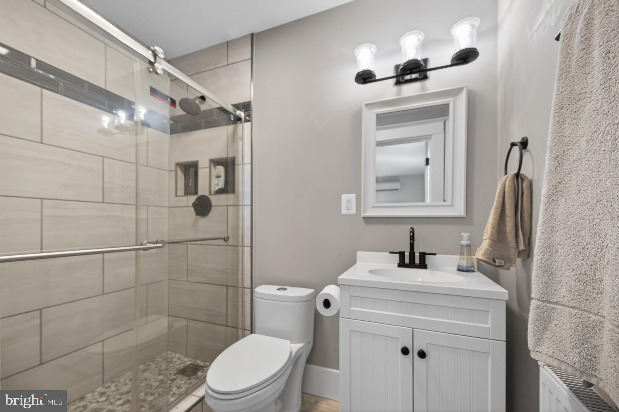 EDGEWOOD PARK - Residential