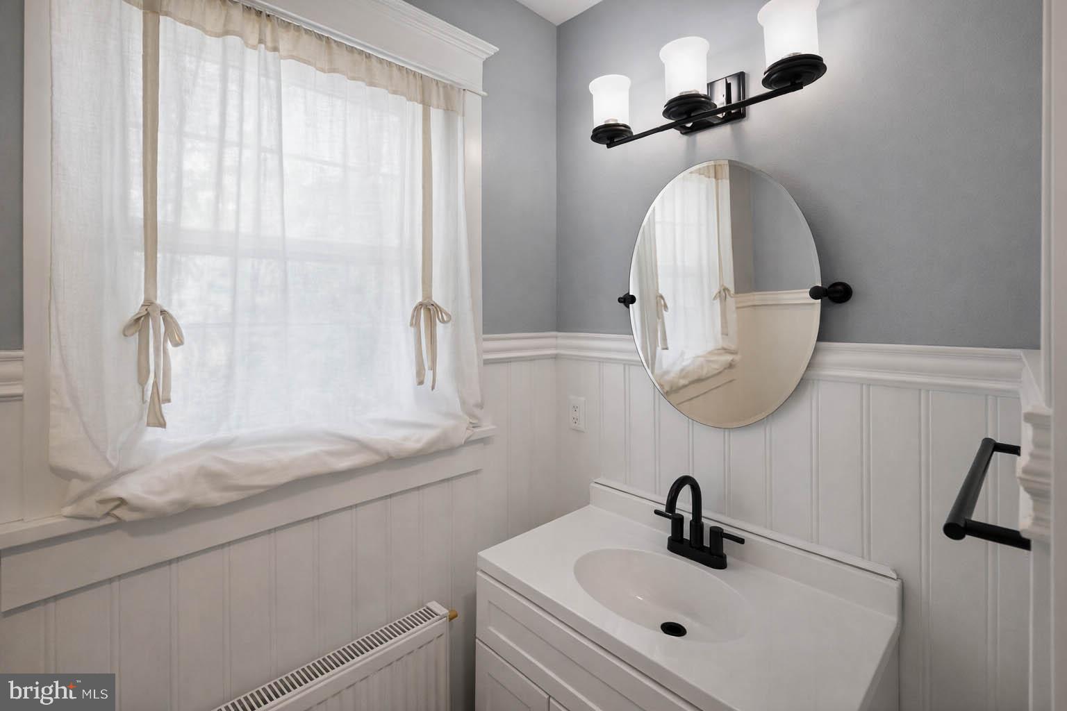 EDGEWOOD PARK - Residential