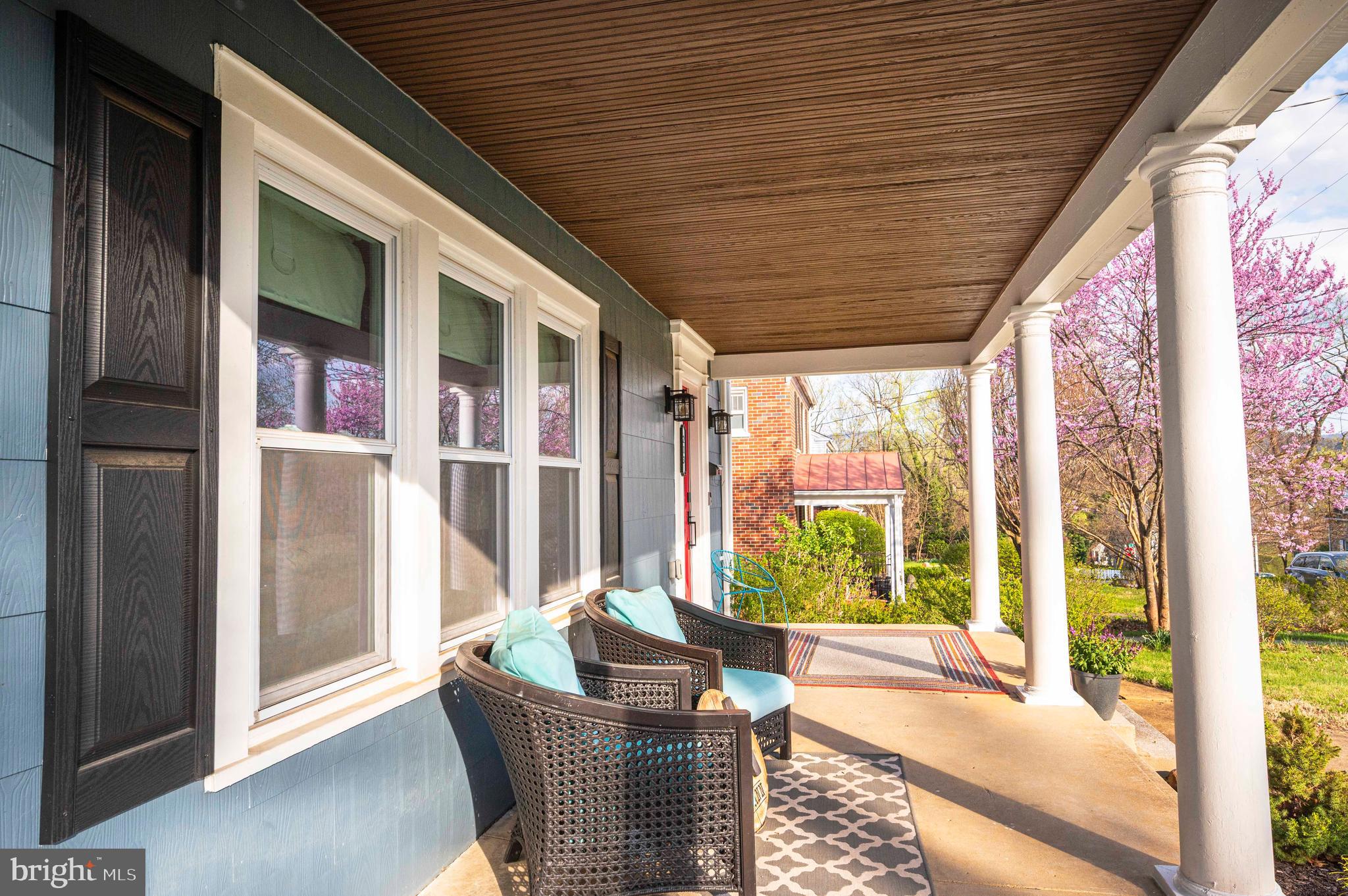 EDGEWOOD PARK - Residential