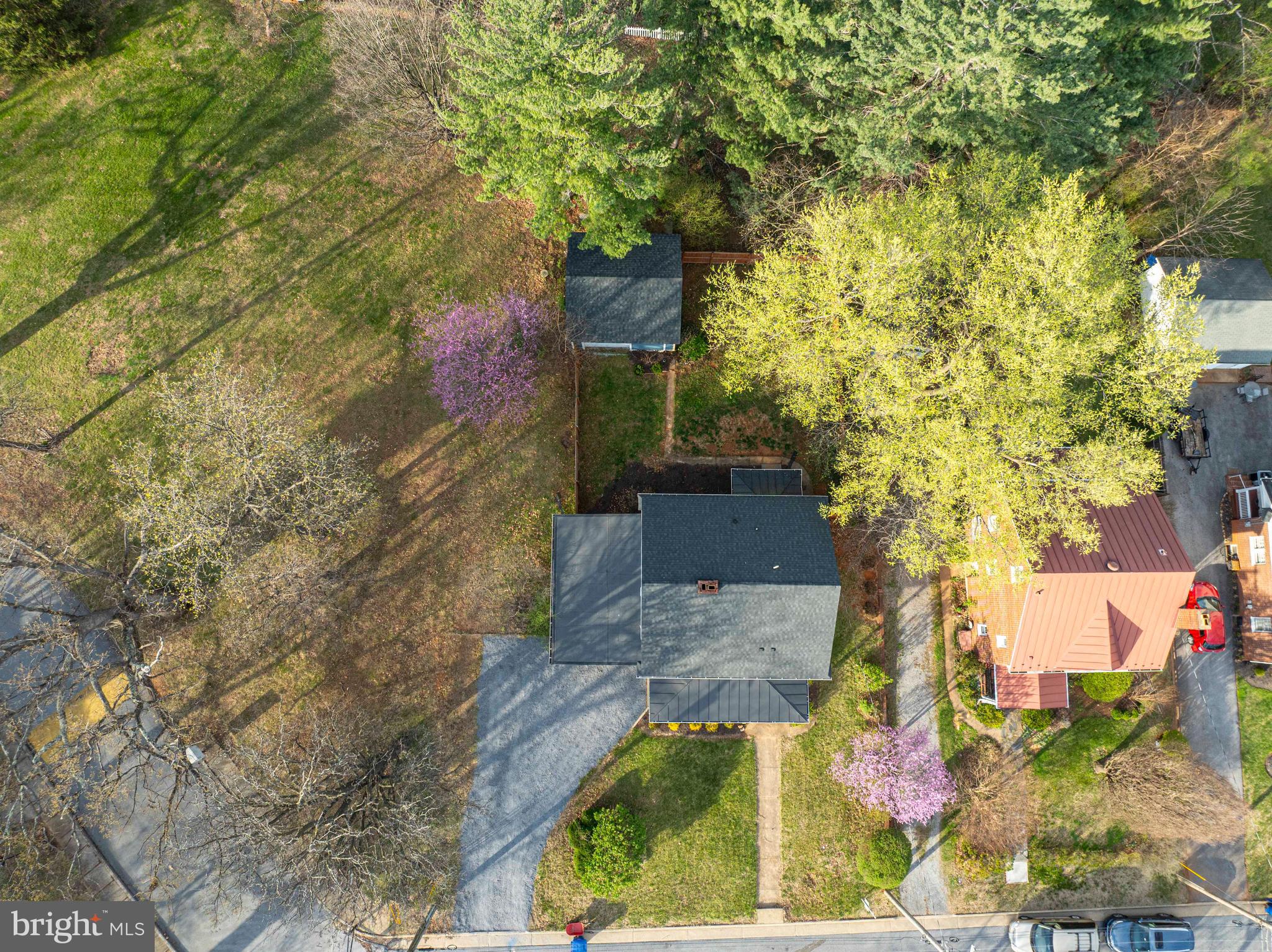 EDGEWOOD PARK - Residential