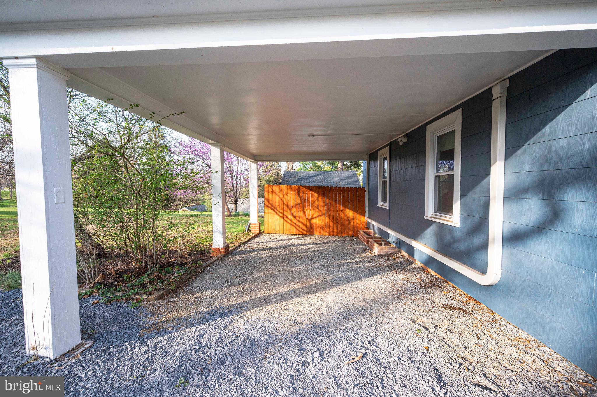 EDGEWOOD PARK - Residential