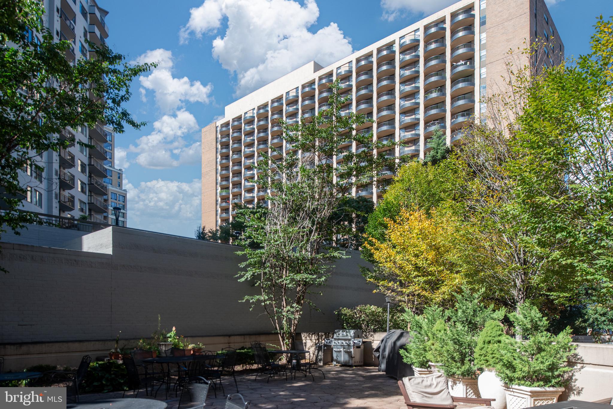 BELLA VISTA - Residential