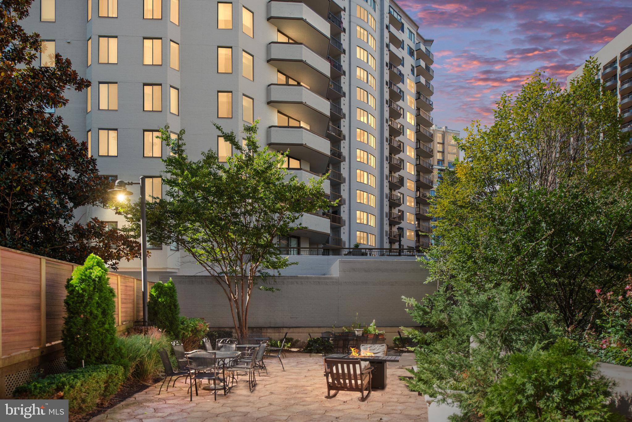 BELLA VISTA - Residential