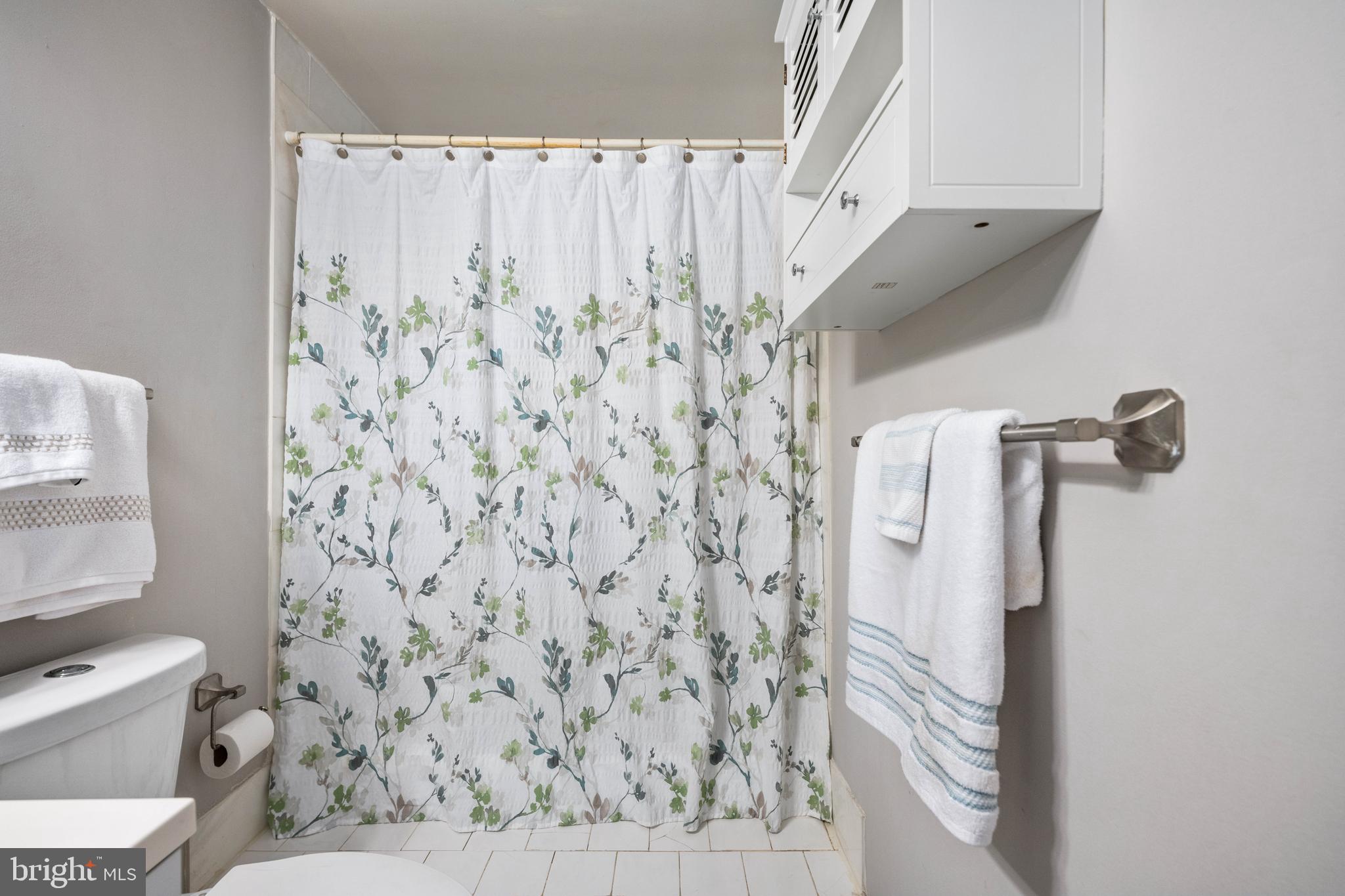 BELLA VISTA - Residential